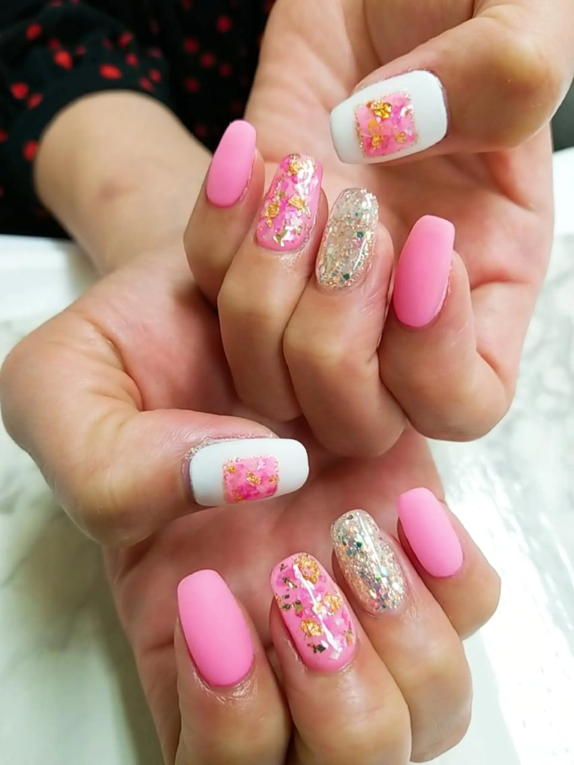 ネイル アートネイル フットネイル ジェルネイル 持ち込み ニュアンスネイル 河野ちえ (雑誌掲載サロン)のネイルデザイン