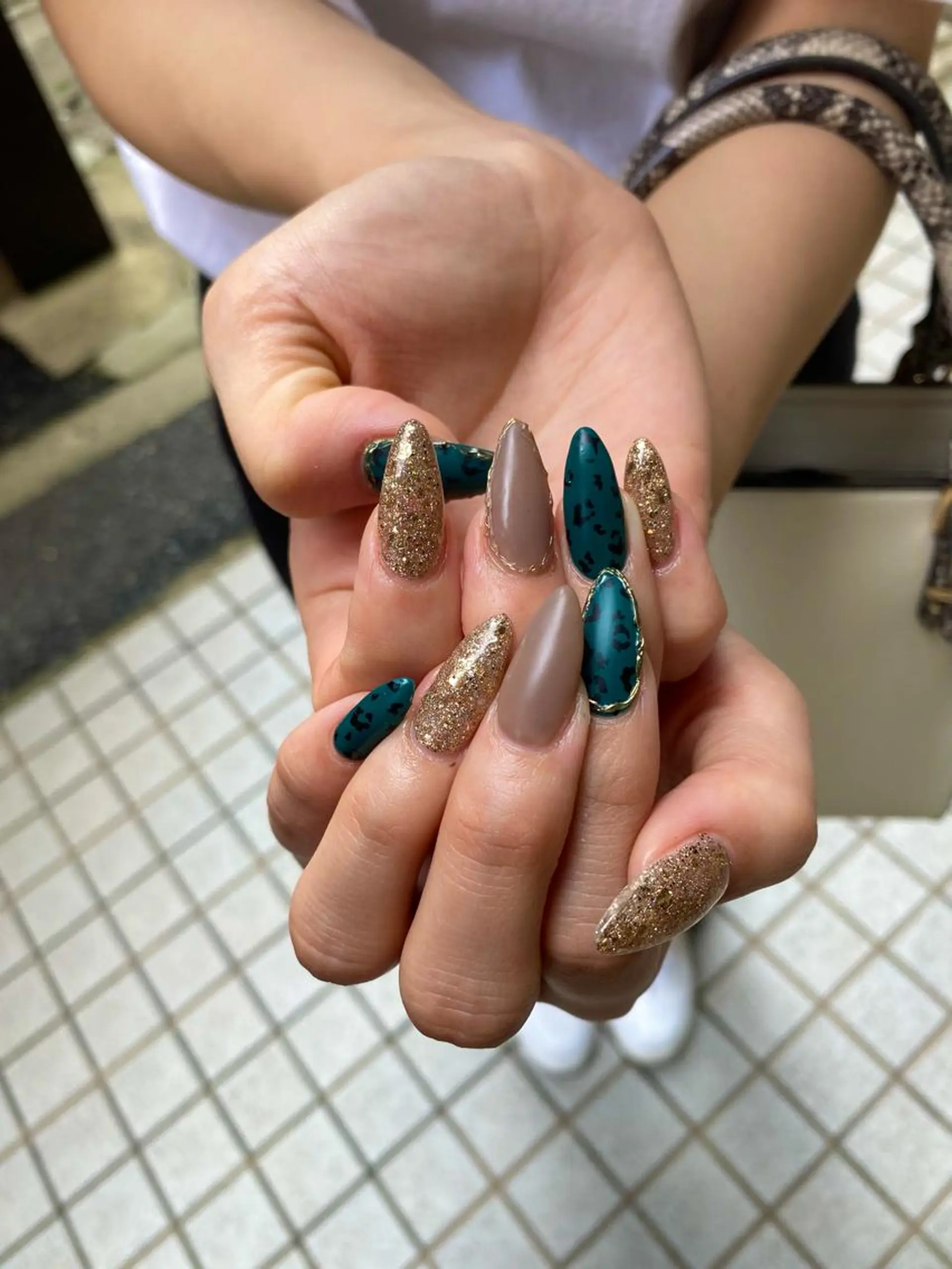 ネイル ハンドネイル フットネイル reco nail所属・池田 美穂のネイルデザイン