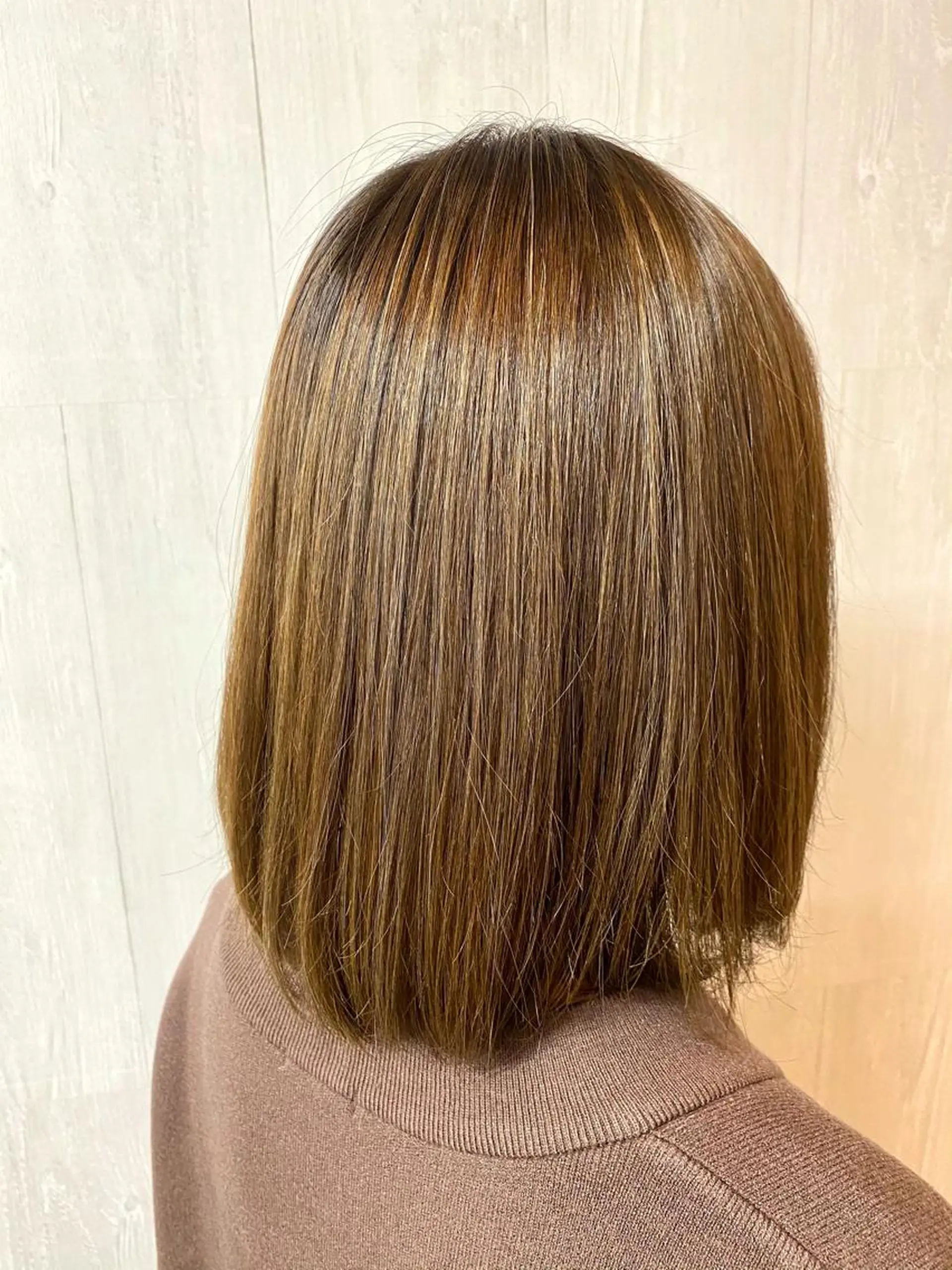 ショート カラー GLOSS 心斎橋 山上のヘアスタイル