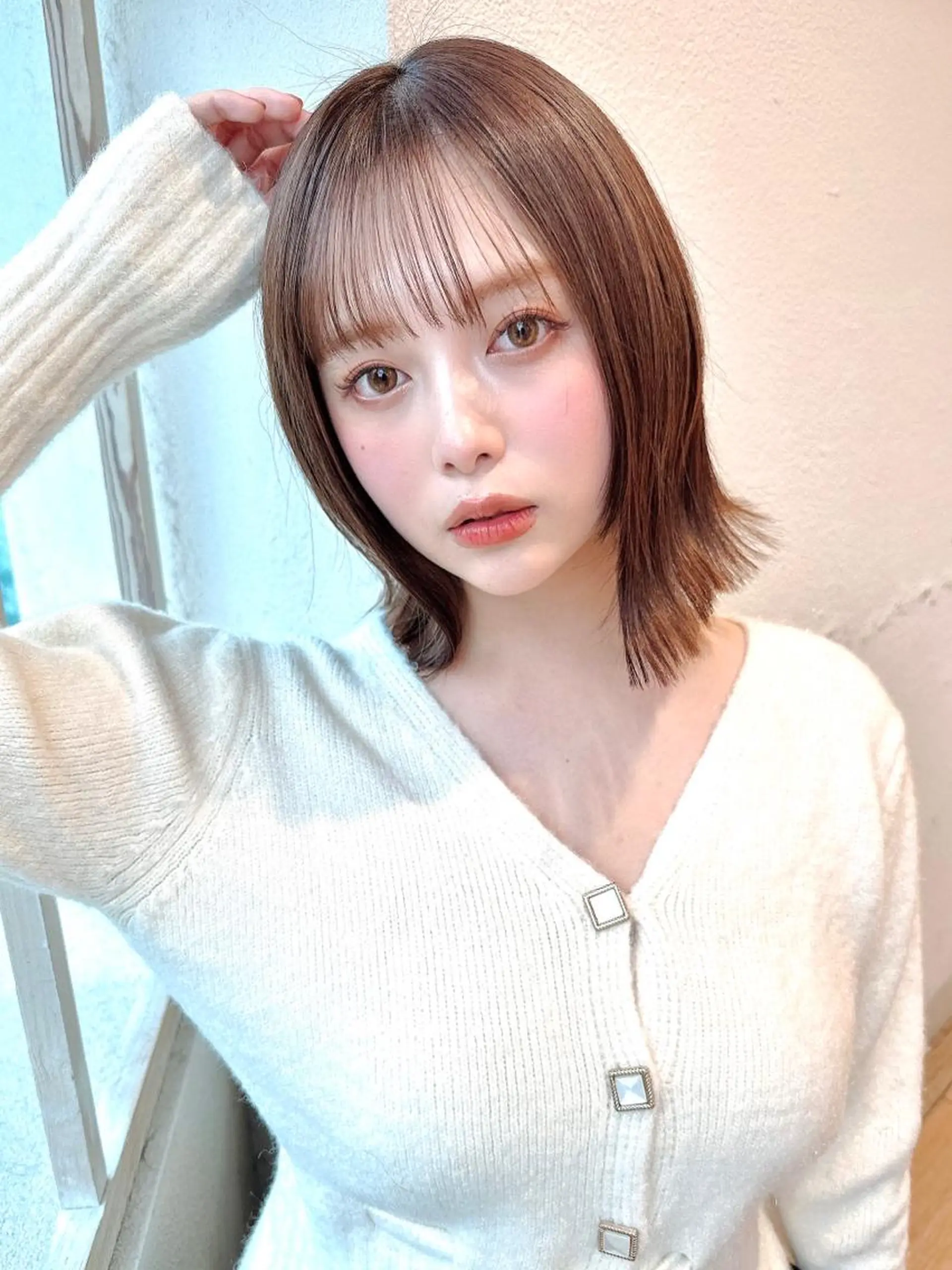 ミディアム 切りっぱなしボブ ショートボブ ボブ くびれヘア 顔周りカット カット トリートメント 市原 大翼のヘアスタイル