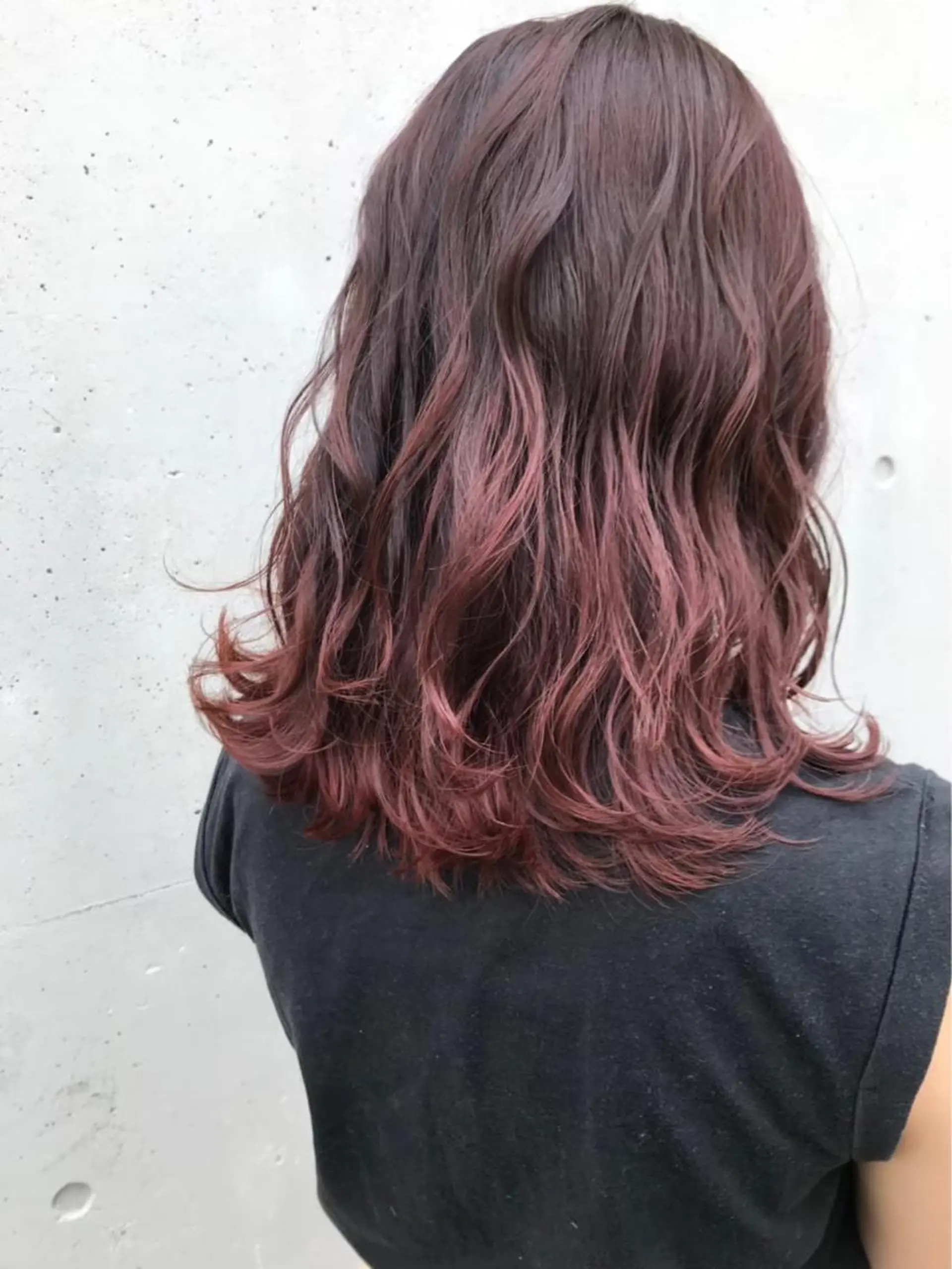 セミロング カラー putri 副店長 岸本　拓真のヘアスタイル