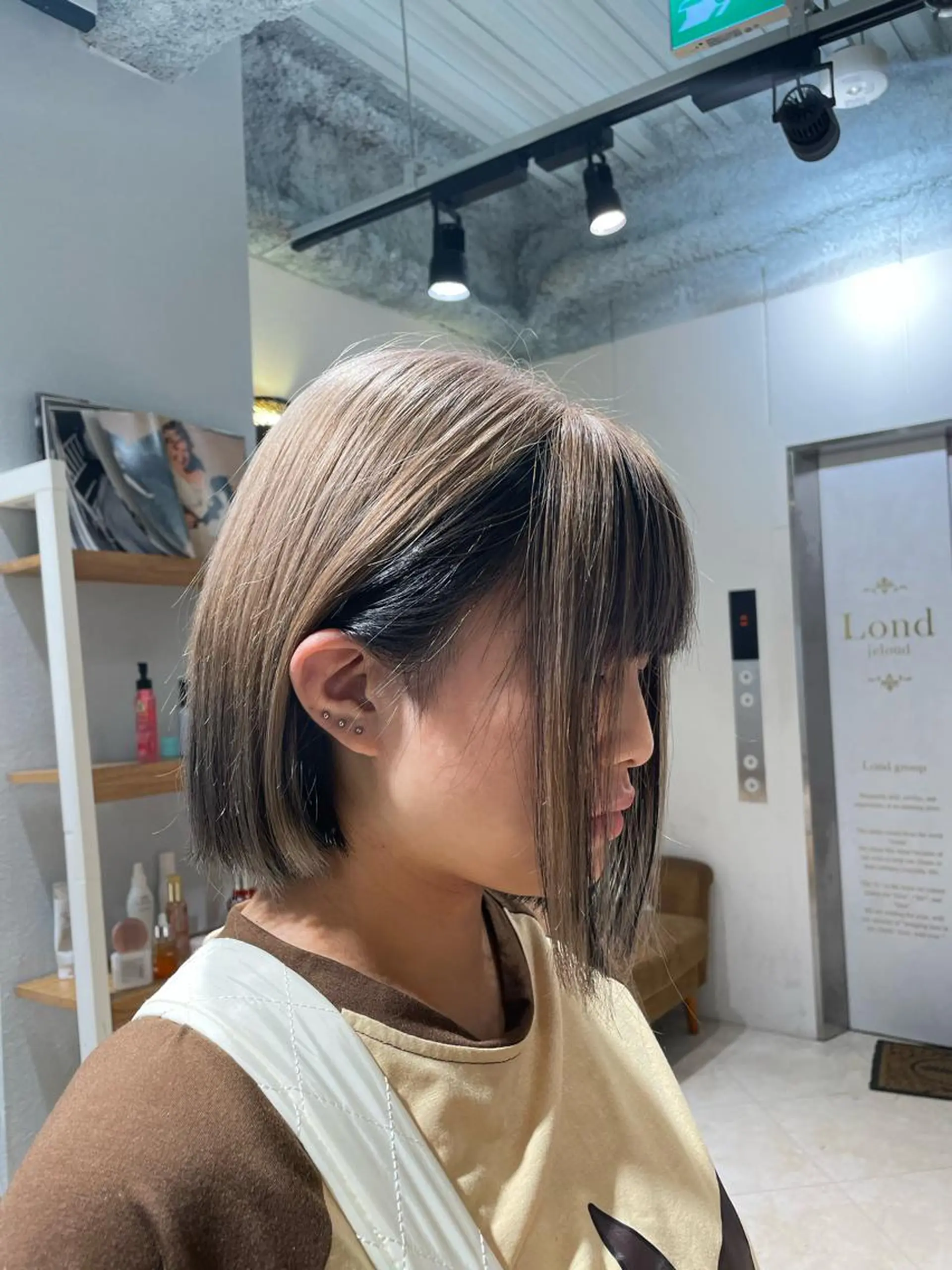 カラー 🥇KEN /レイヤー/艶カラーのヘアスタイル