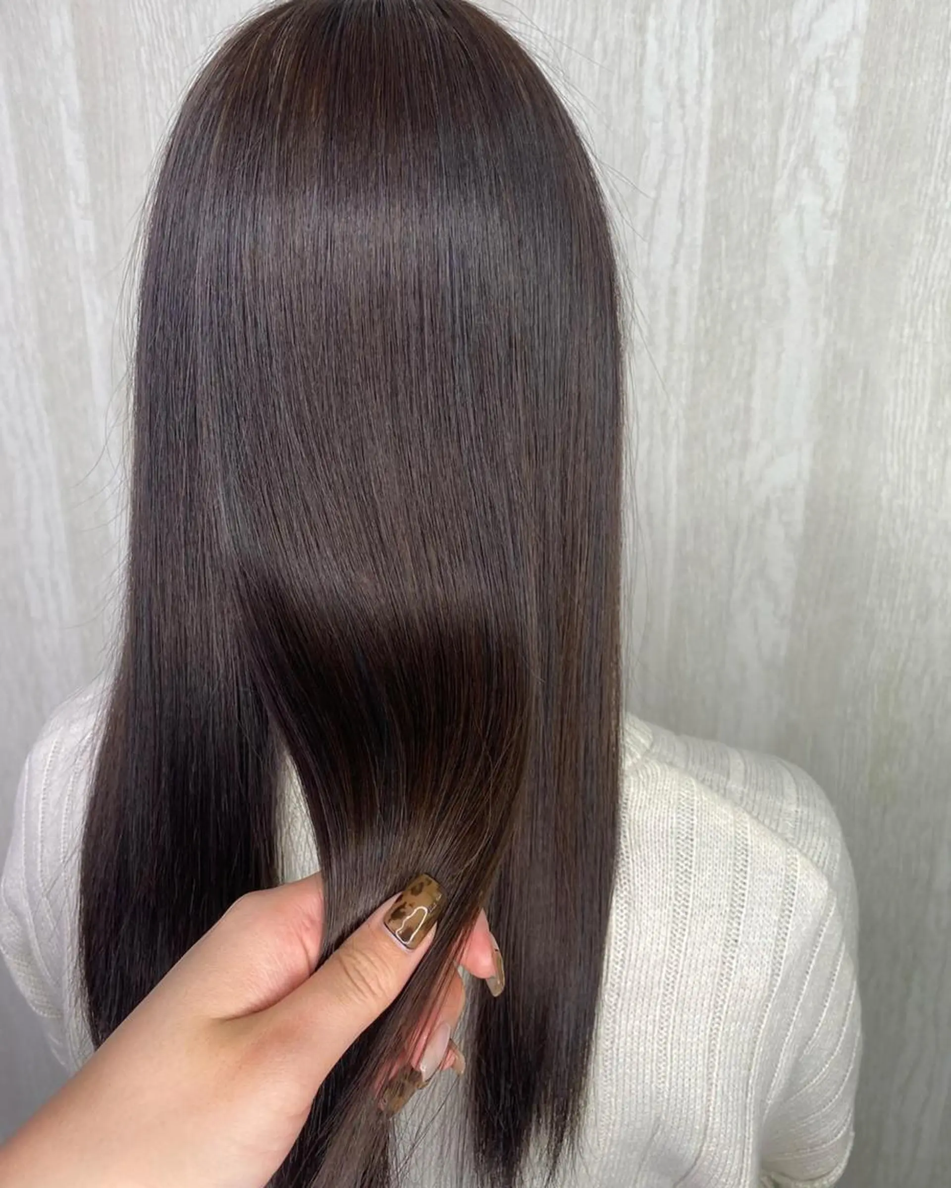 ロング カラー アクアカラー ハイライトカラー ハイライト 髪質改善 トリートメント UNDER vr 【アンダーバー】のヘアスタイル