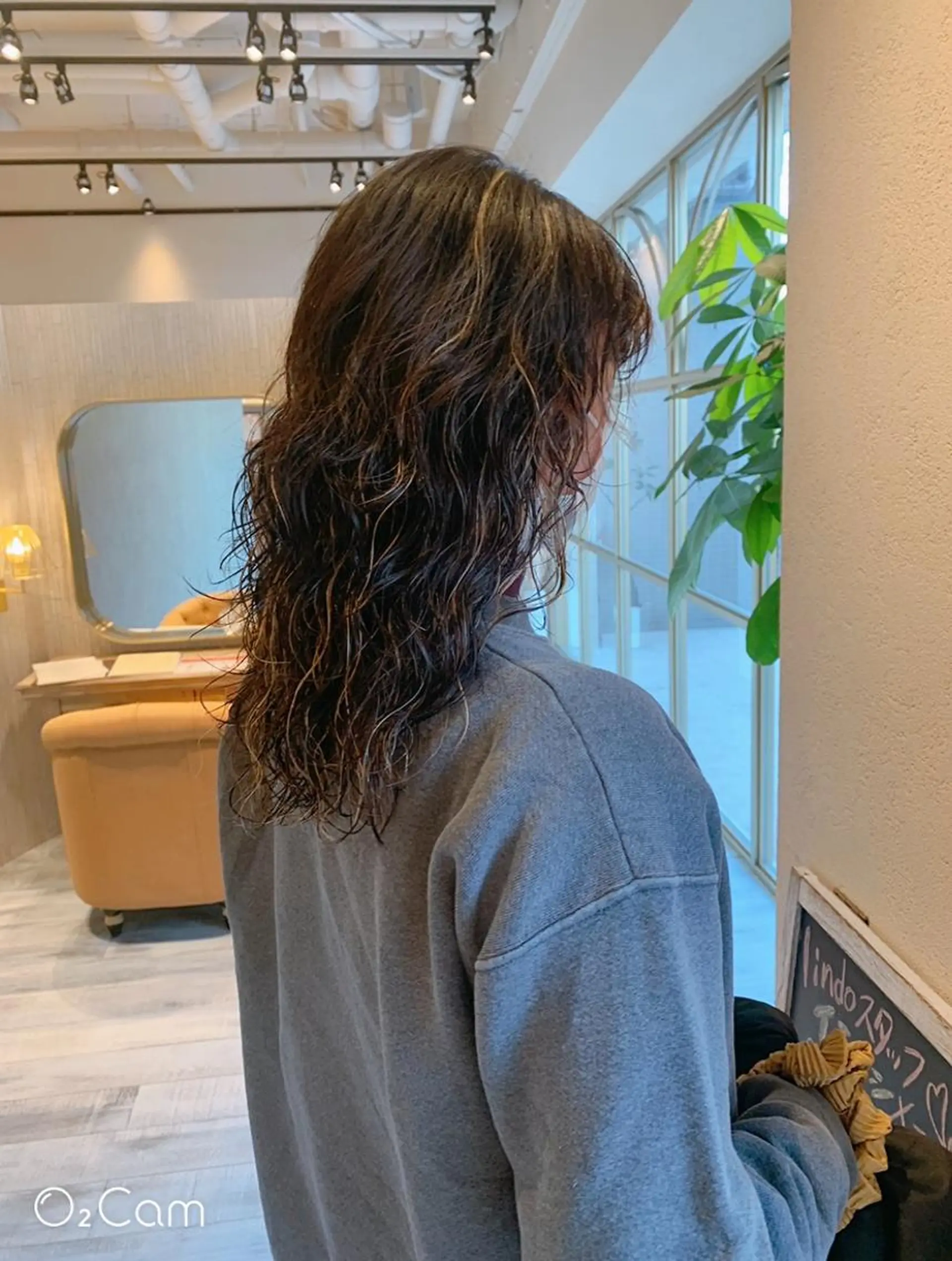 カラー Aya/四条烏丸/ インナーカラーのヘアスタイル