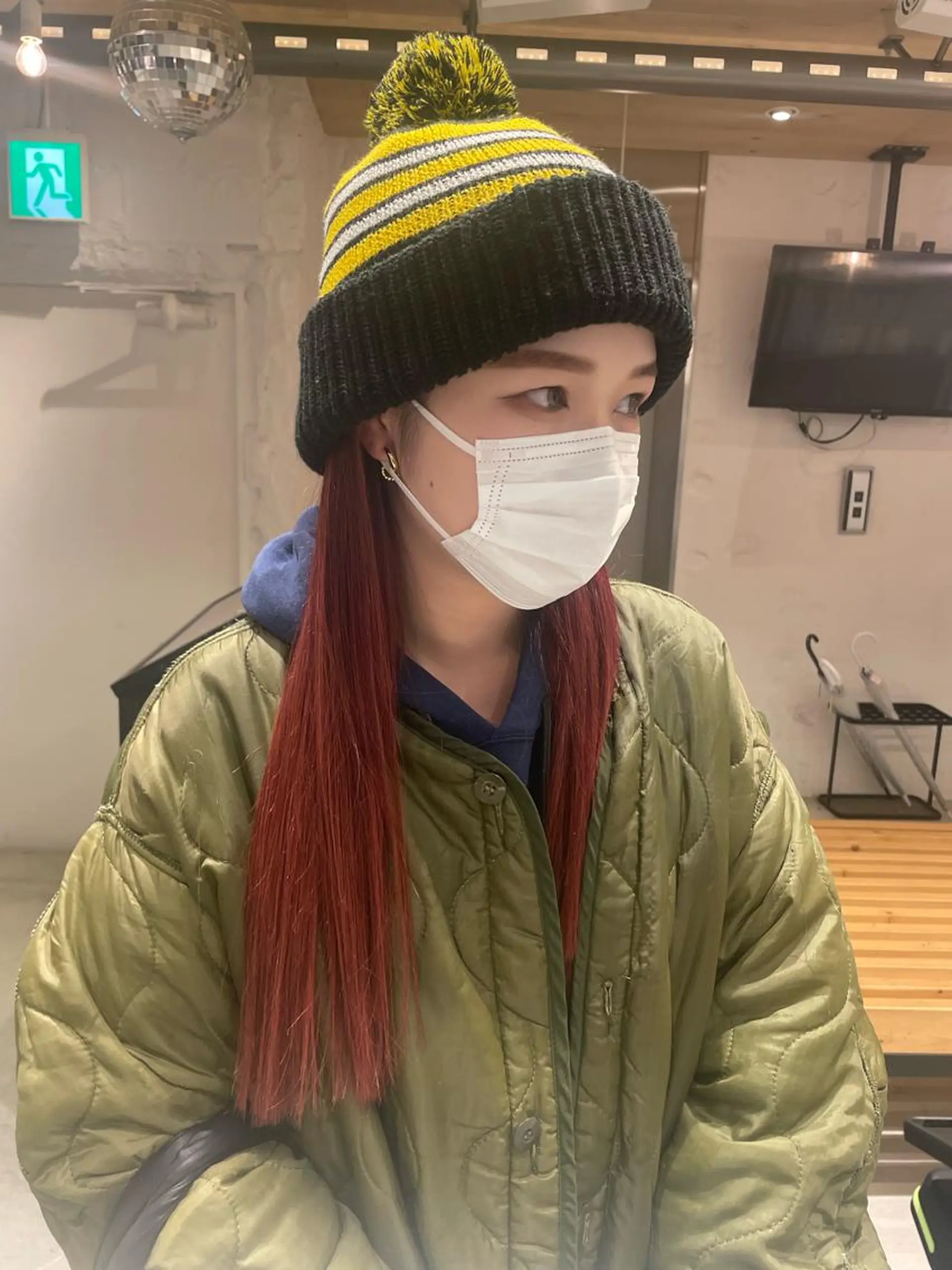 ロング 艶ハイトーン👑♡ NATSUKIのヘアスタイル