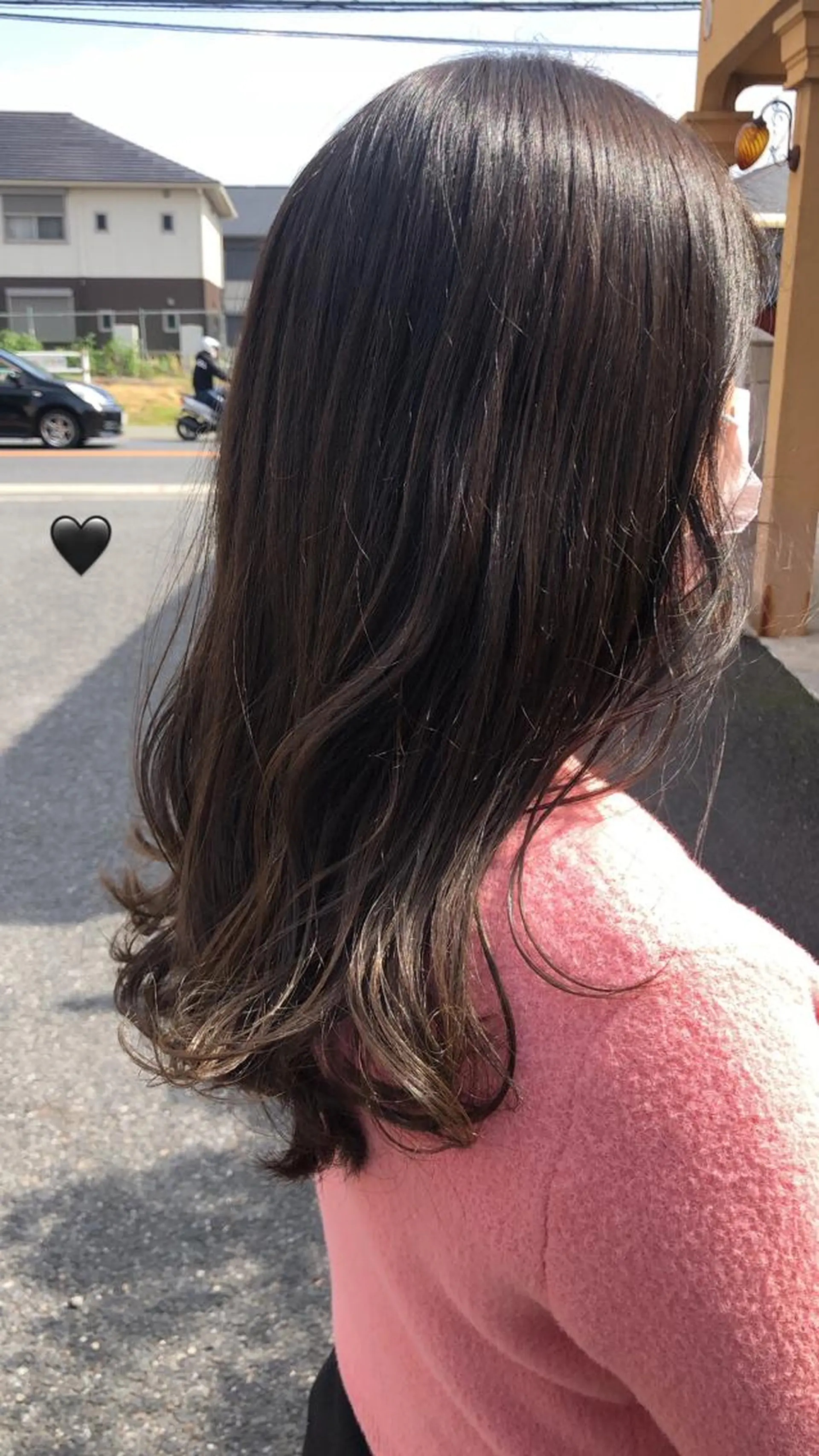 ロング カラー 川元 汐音のヘアスタイル