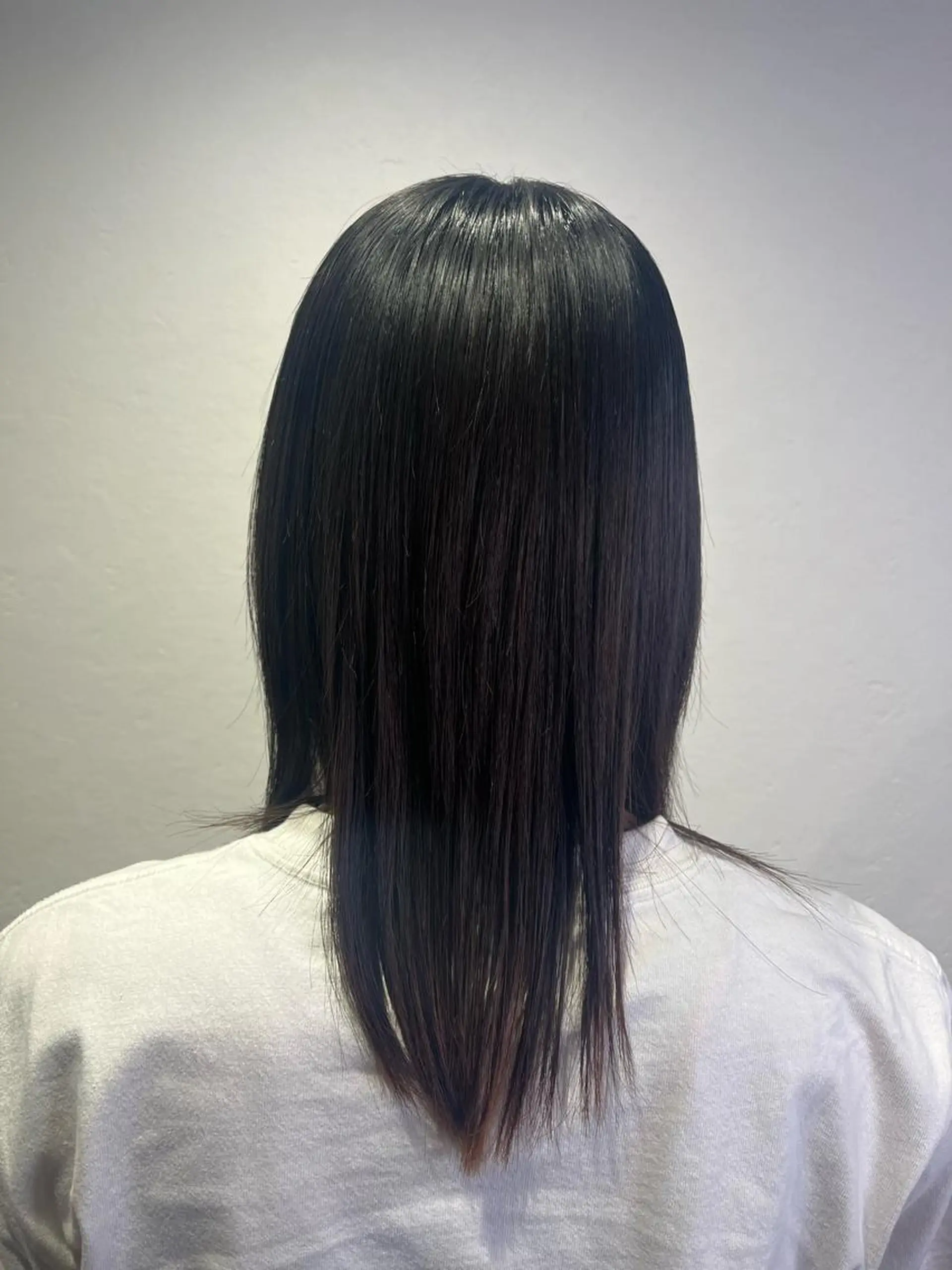 セミロング 縮毛矯正 eim hair design 町田店所属・Makino🌷 牧野有花のヘアスタイル