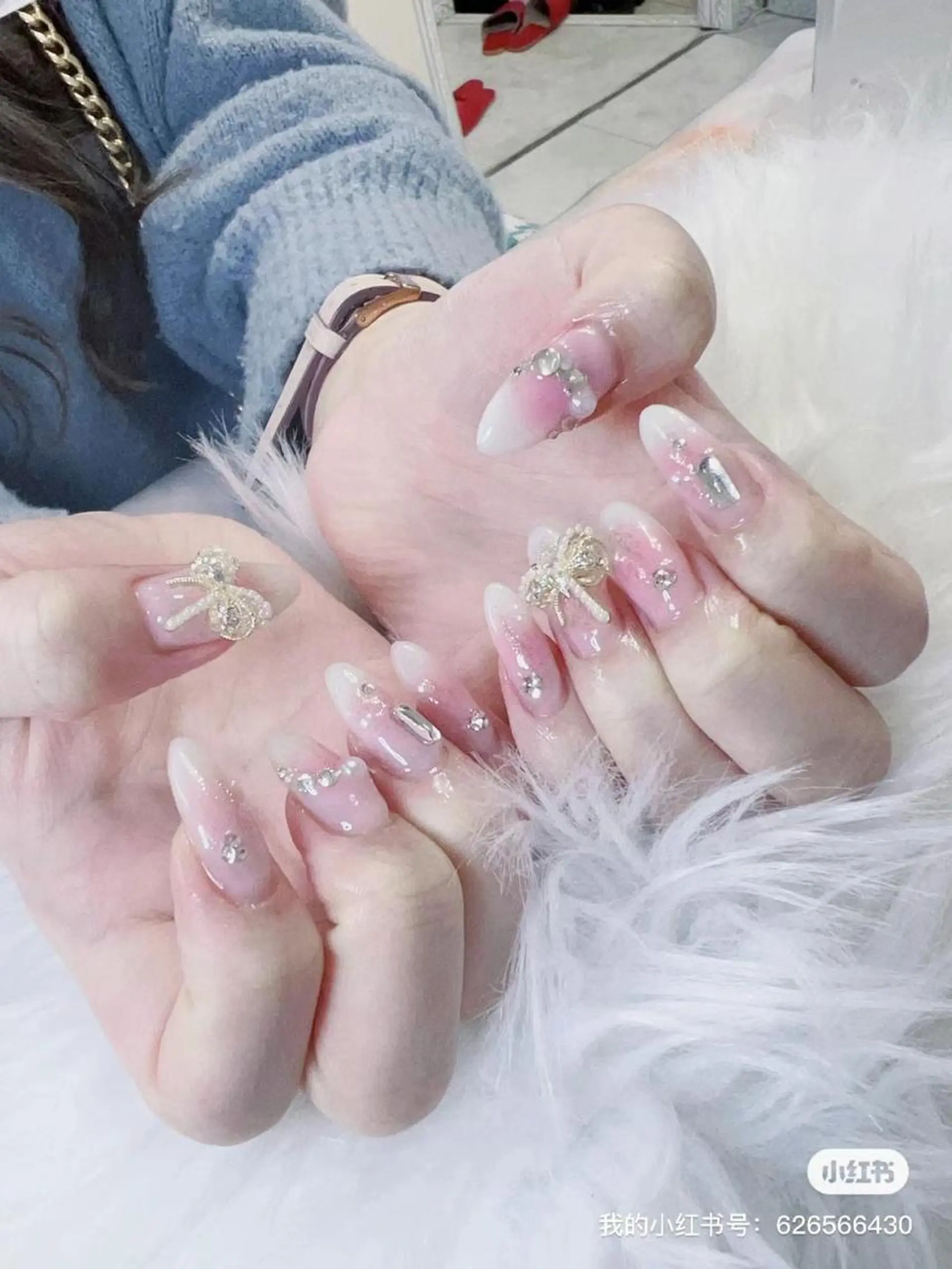 ネイル 菲菲ネイルサロン所属・FF フィフィネイルサロンのネイルデザイン