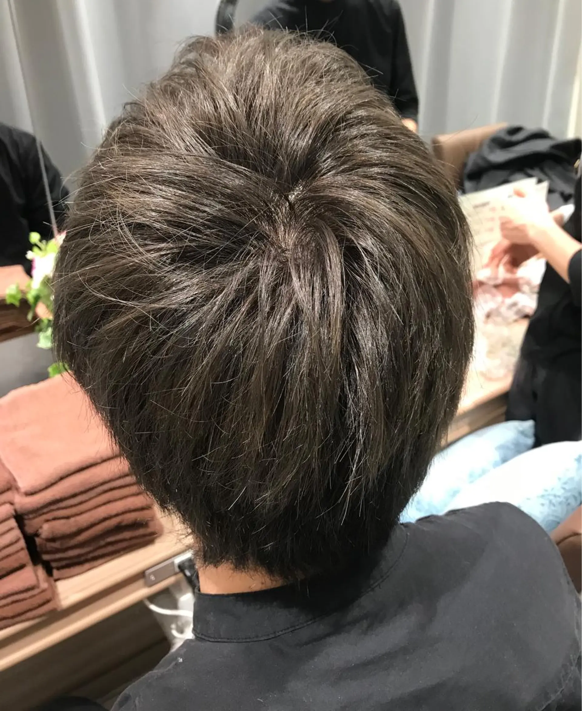 メンズ メンズブリーチ メンズパーマモデル 募集中店長　伊熊祐紀のヘアスタイル