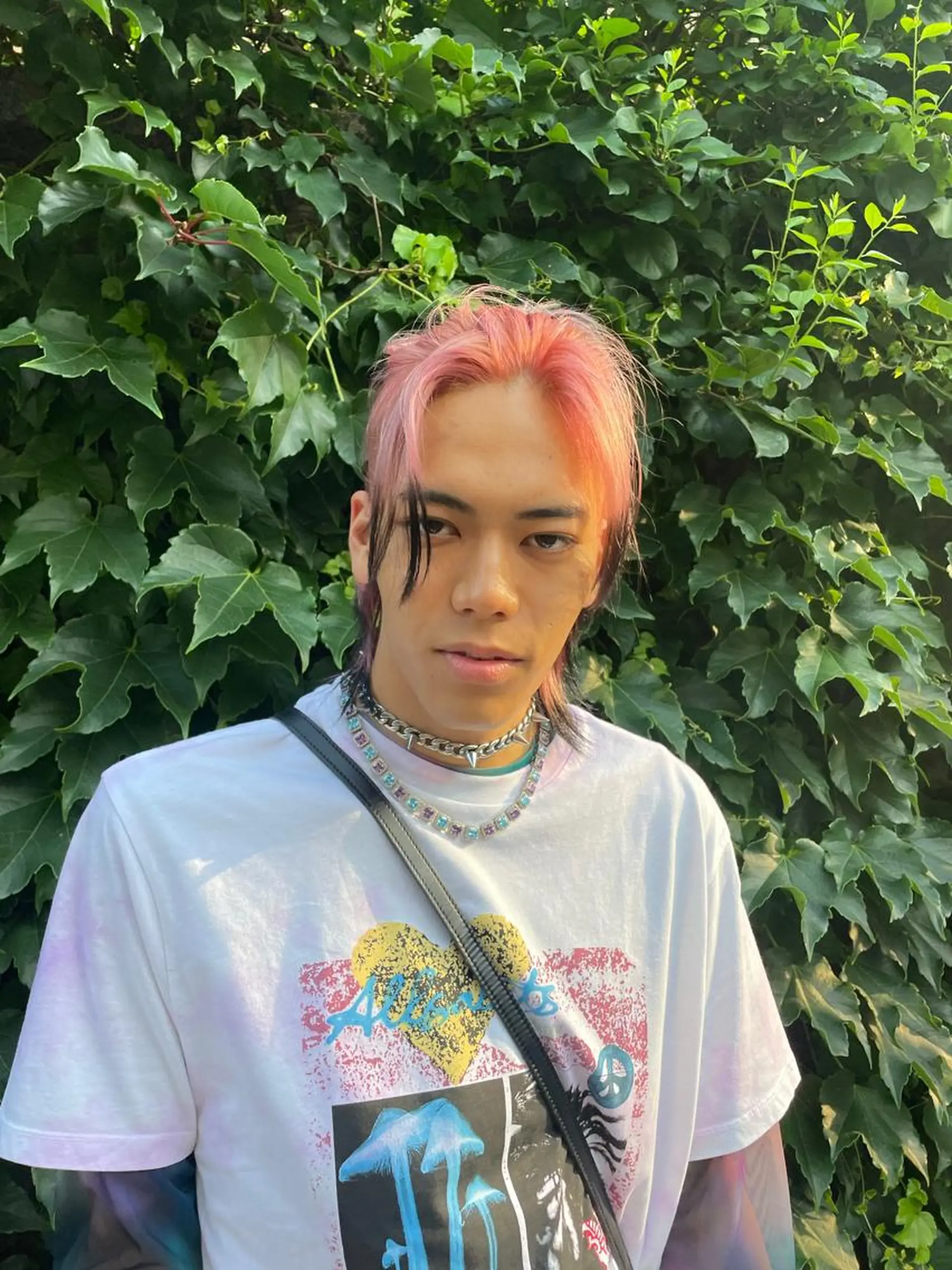 カラー メンズ メンズブリーチ ブリーチ デザインカラー RIN/韓国ヘア レイヤーカットのヘアスタイル