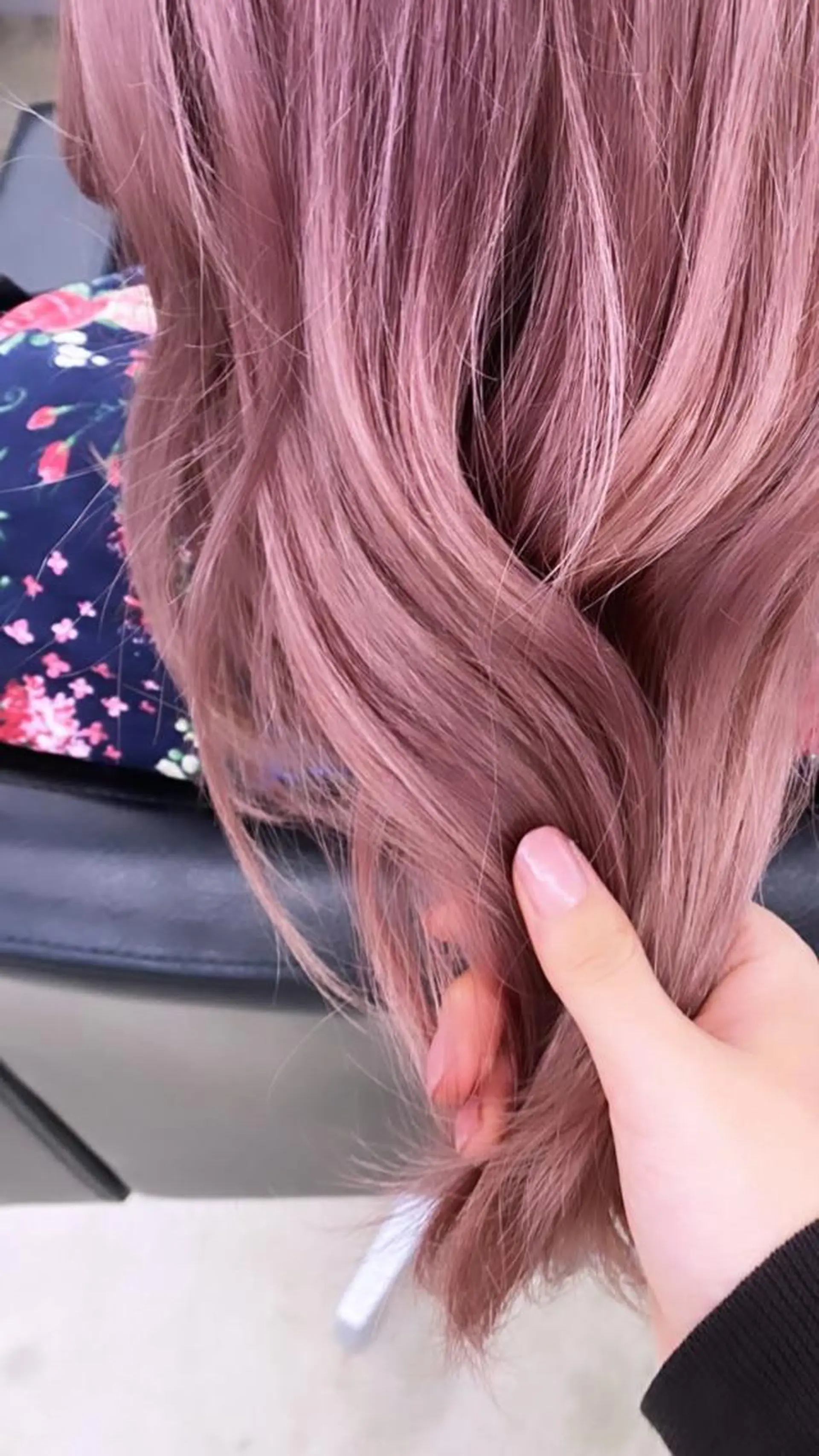 カラー 似合わせ特化/レイヤ ーカット/mikuのヘアスタイル