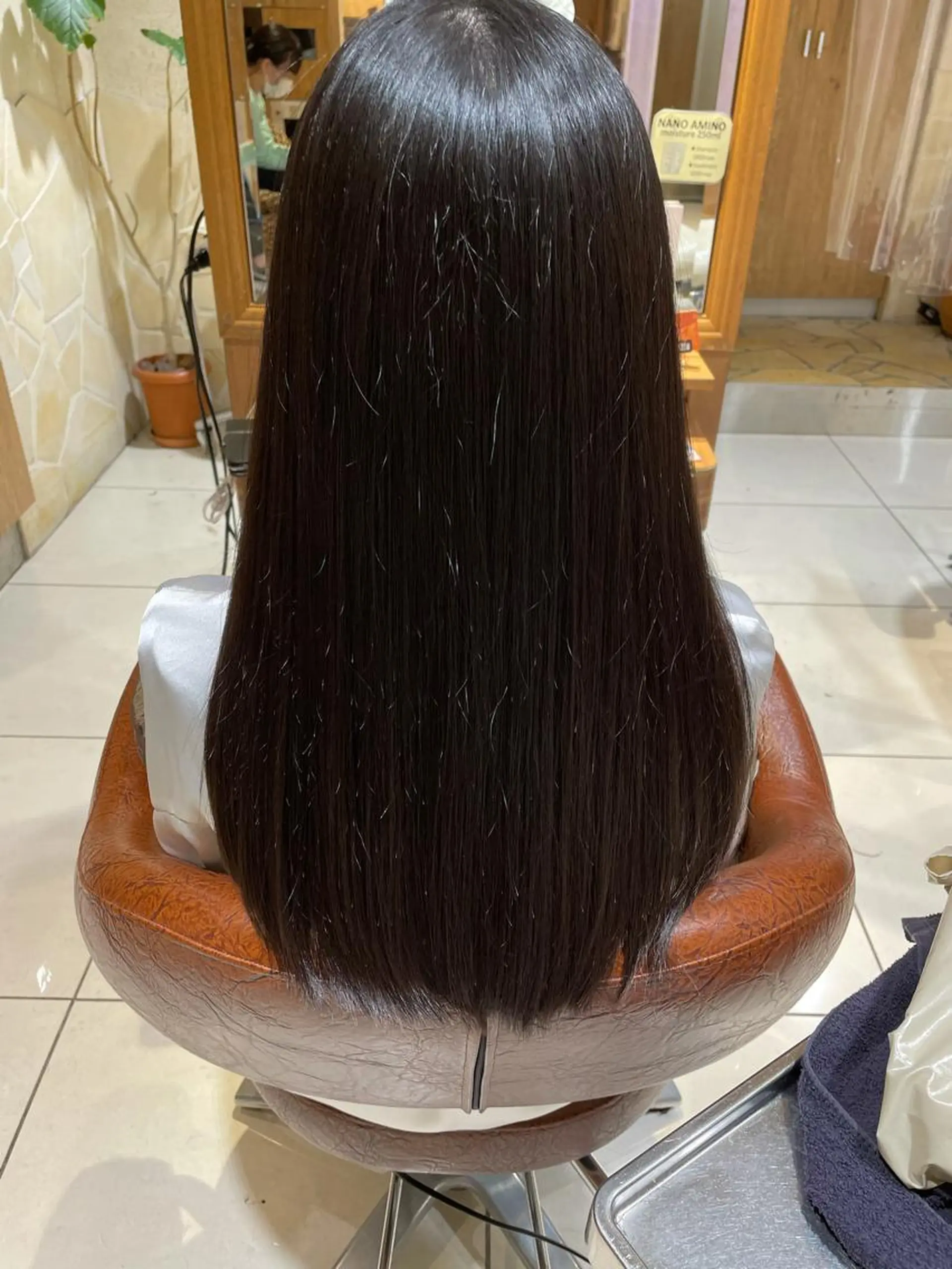 セミロング 新宿メンズパーマ メンズバレイヤージュのヘアスタイル