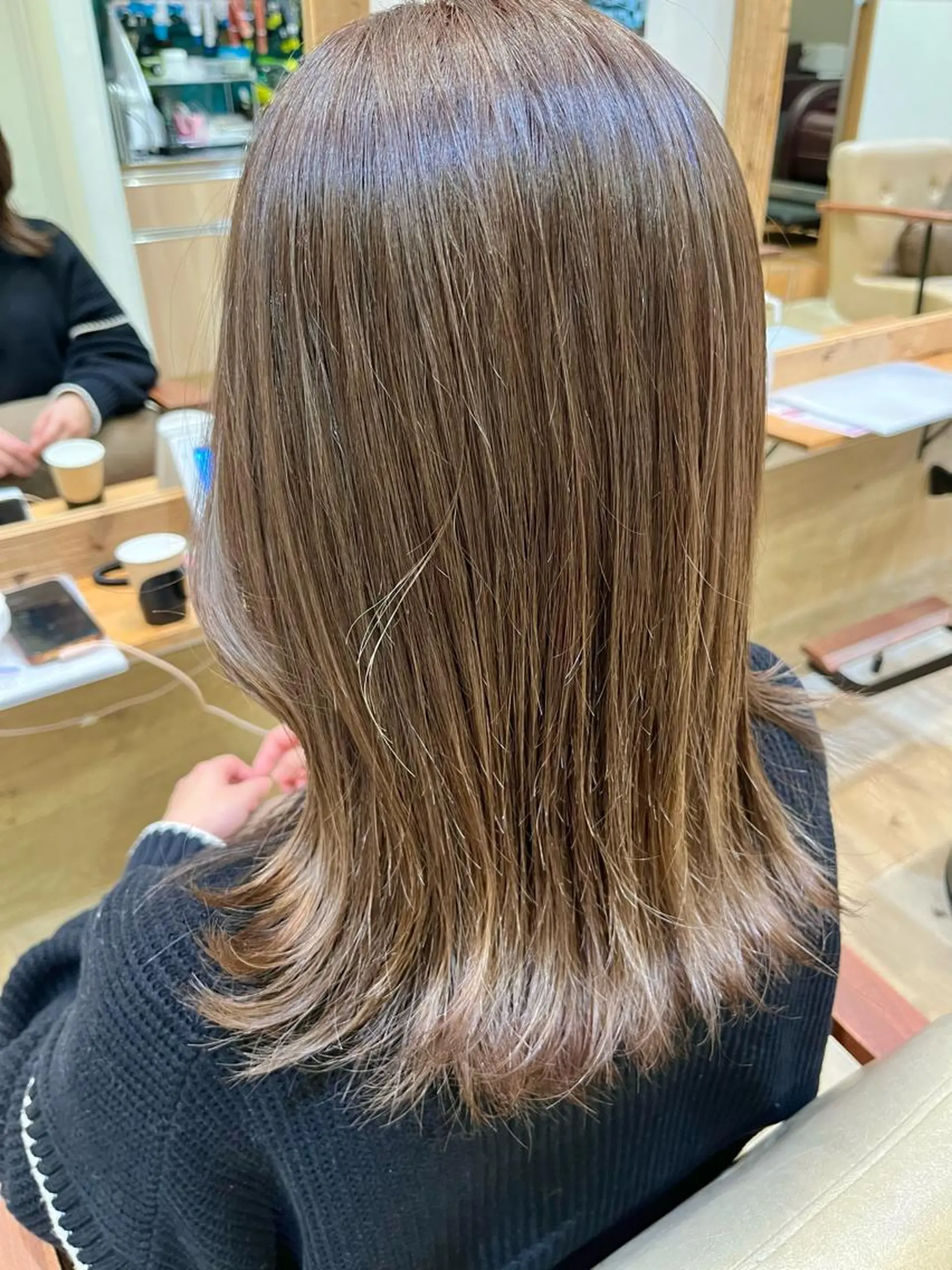 セミロング カラー ヘアカラー レイヤーカット×艶髪 /Ayanaのヘアスタイル