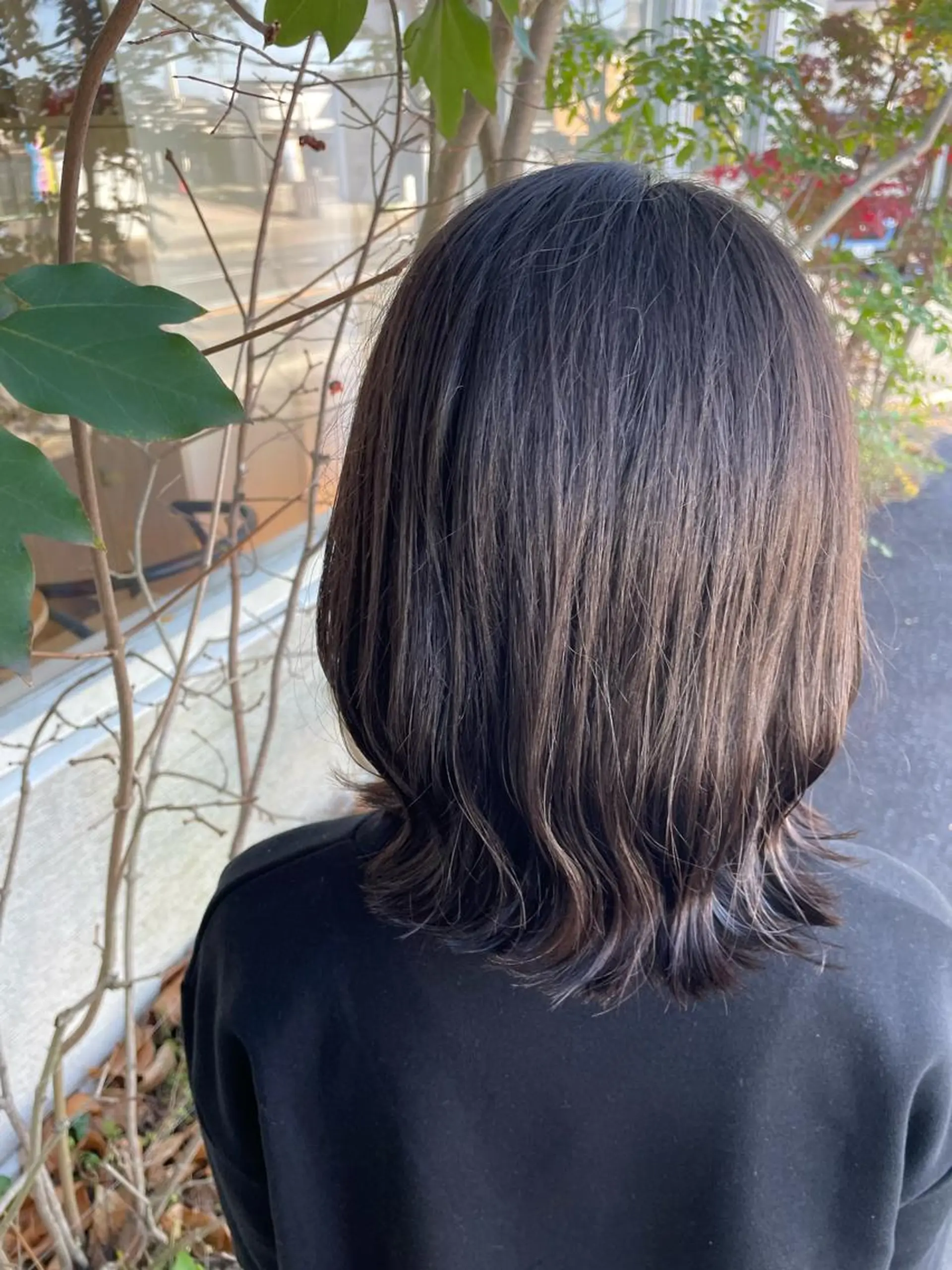 ミディアム 奧村 真奈のヘアスタイル