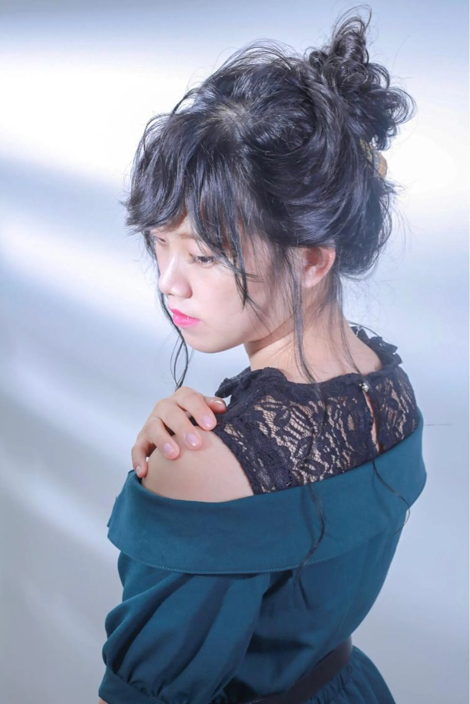 ロング カラー ヘアアレンジ 伊藤 裕貴のヘアスタイル