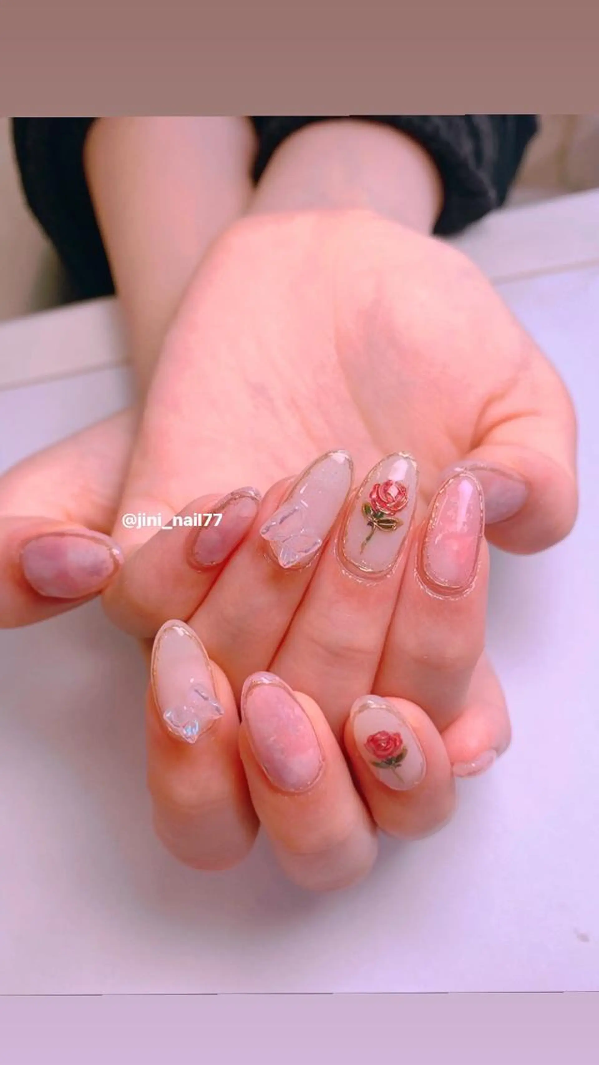 ネイル ハンドネイル JINI NAIL所属・ジニ ネイルのネイルデザイン