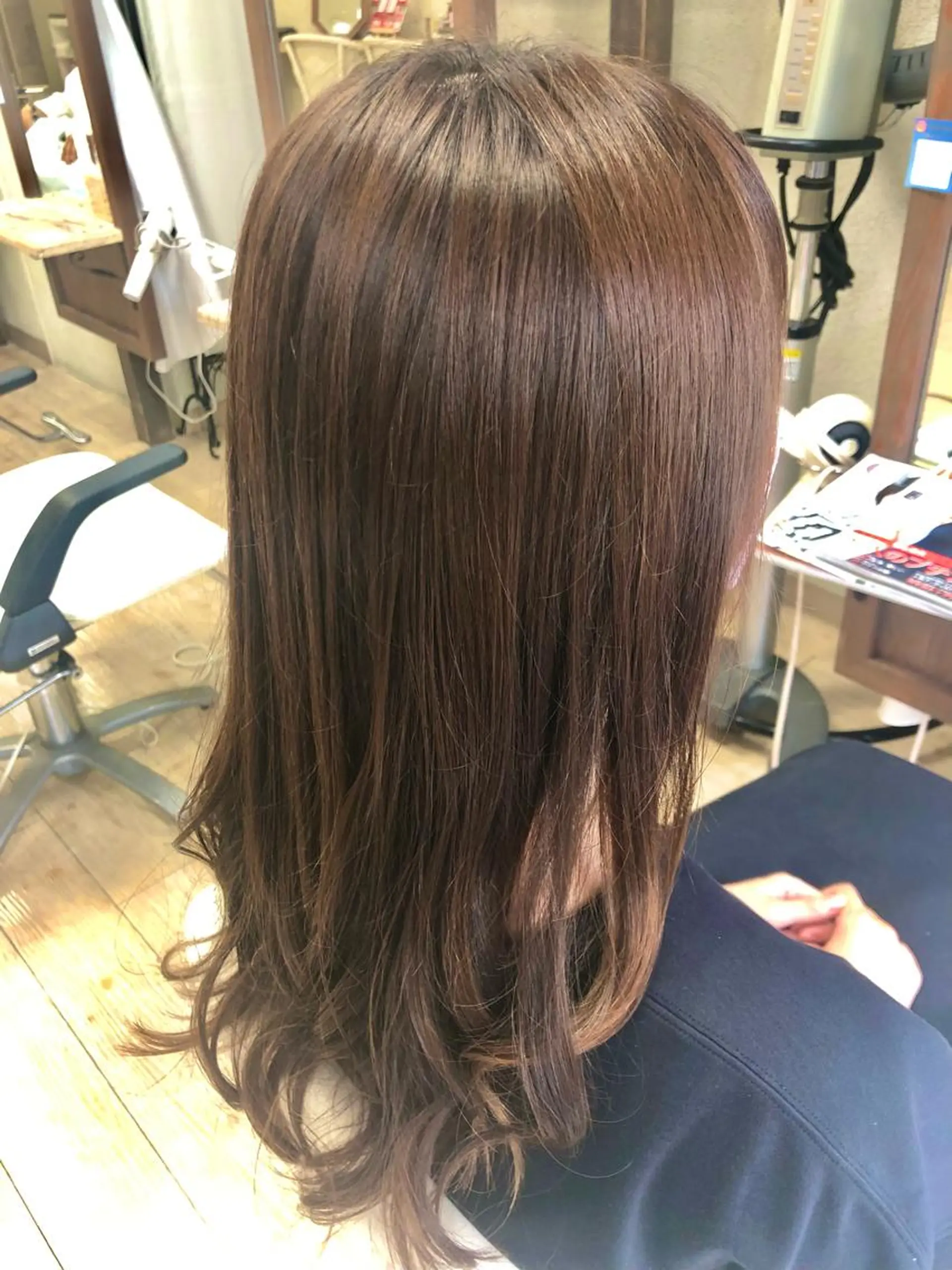 ロング カラー ヘアカラー トリートメント 阿部 美咲のヘアスタイル