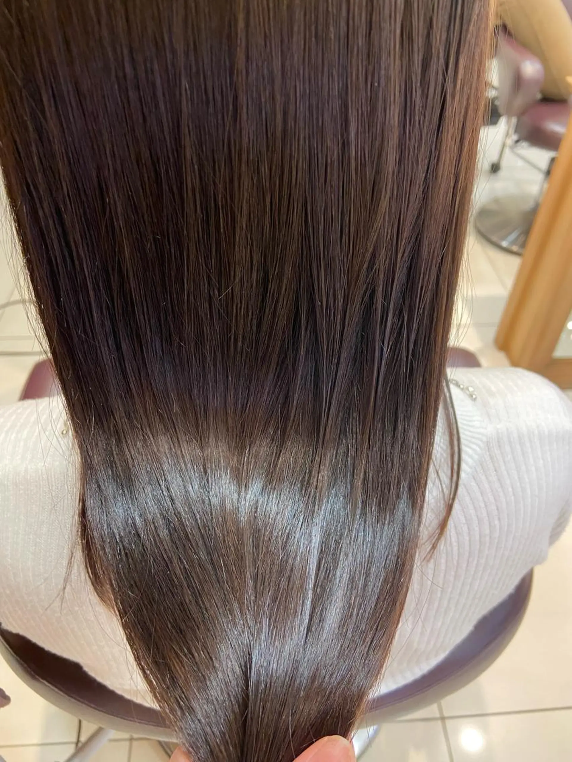 セミロング カラー トリートメント なつな/ 透明感カラーのヘアスタイル