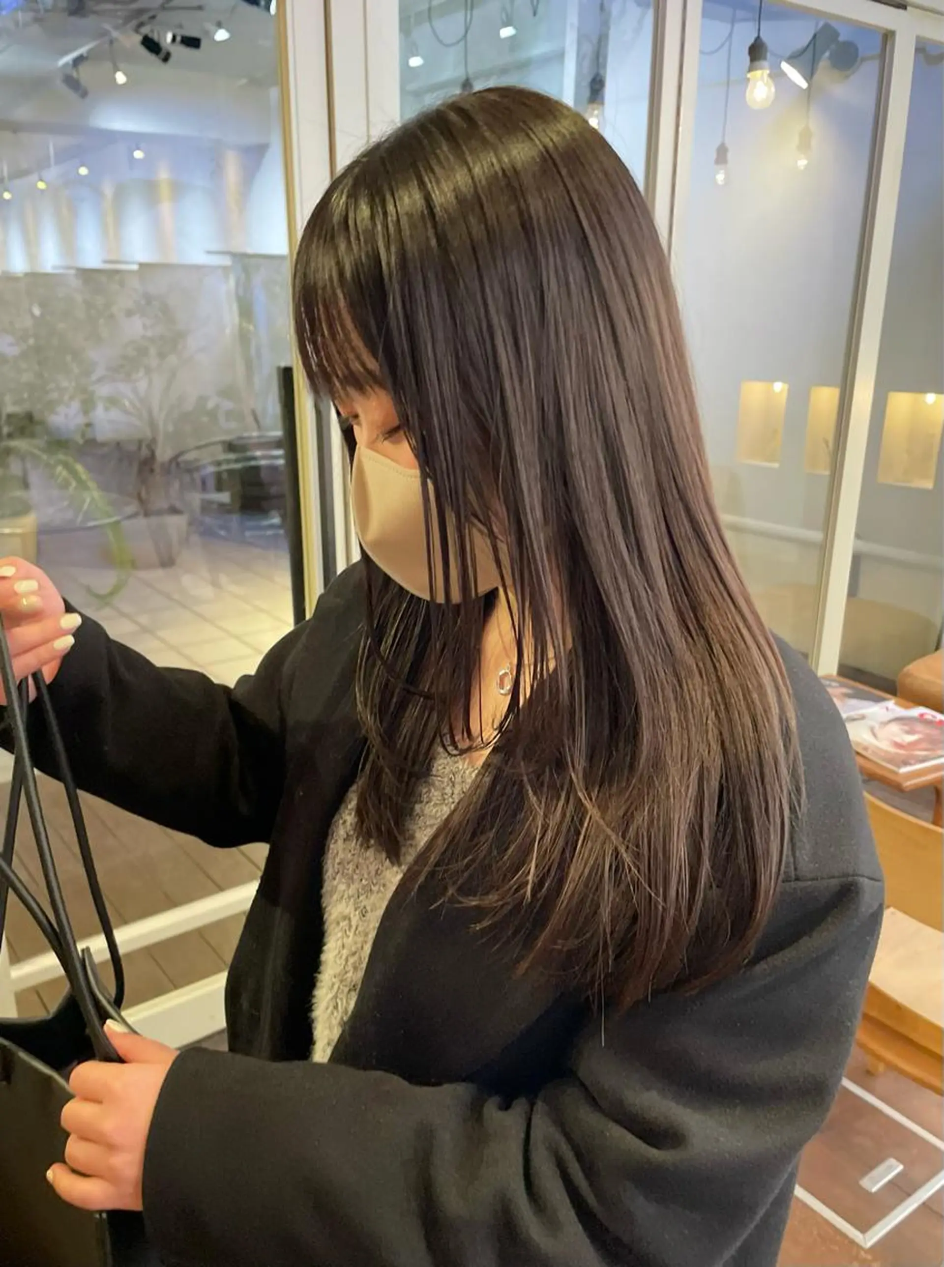 ミディアム カラー 顔周りカット カット トリートメント 🪽艶感× hair ｜kazaneのヘアスタイル