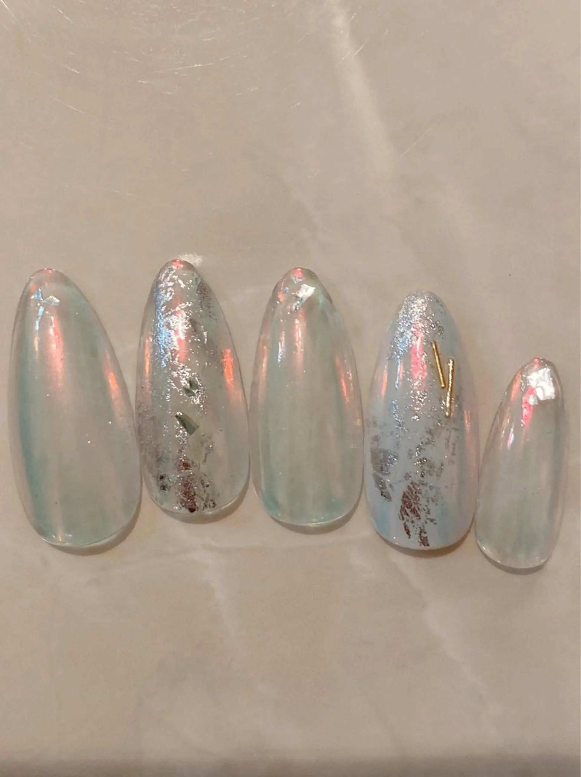 ネイル ミラーネイル ニュアンスネイル Daria. nailのマツエク・マツパデザイン