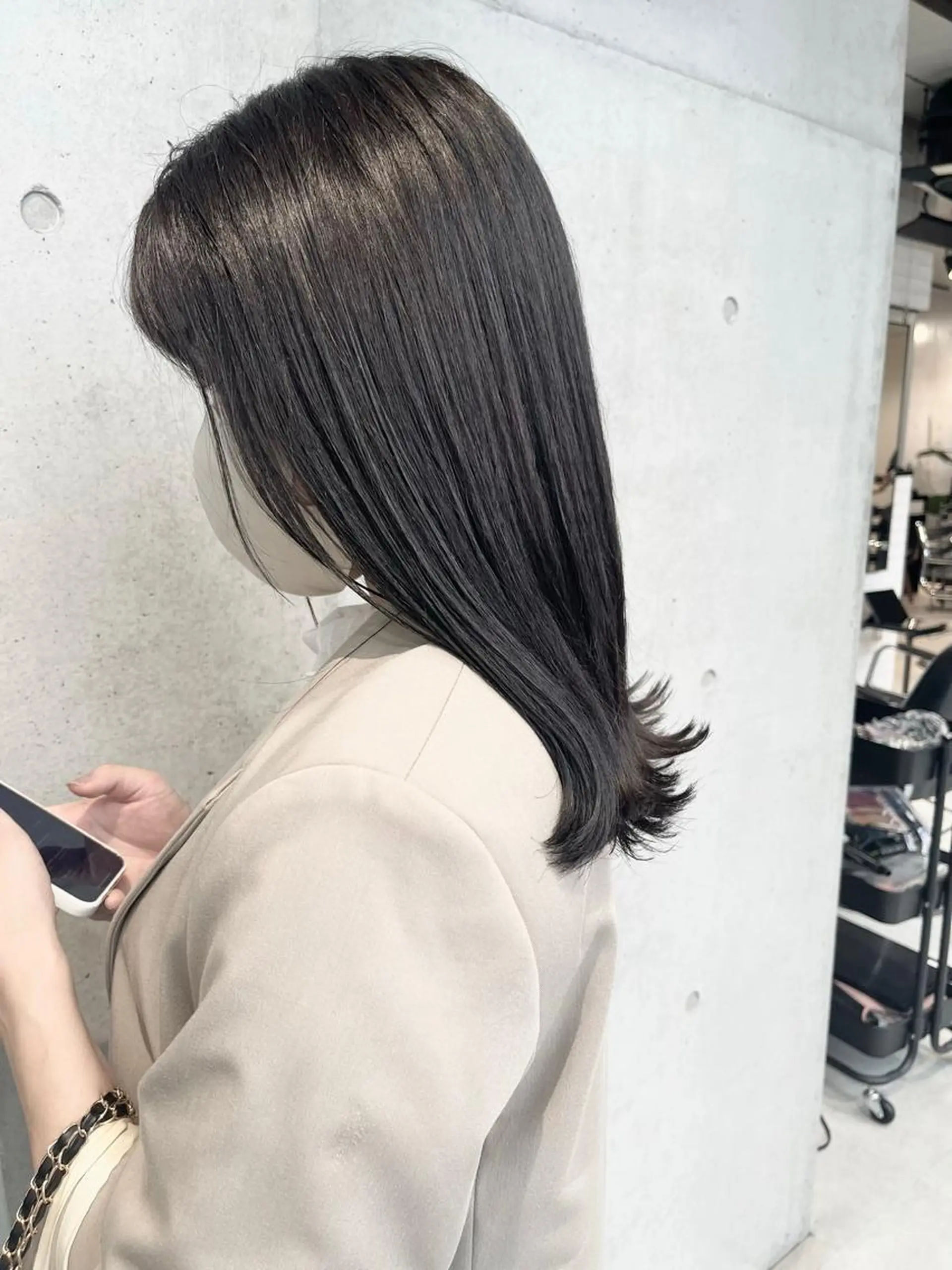 セミロング カラー ヘアカラー トリートメント ヘッドスパ 透明感/オリーブ/ グレージュ/YUKAのヘアスタイル