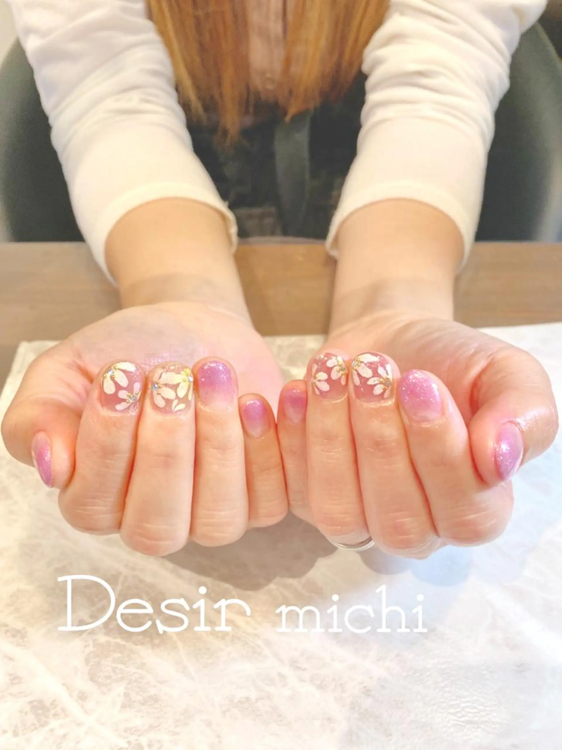 ネイル 伊藤 美智子のネイルデザイン