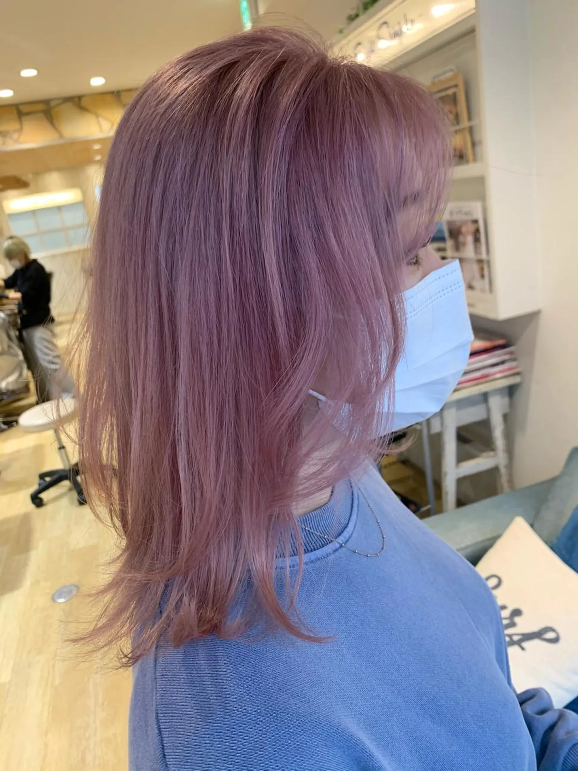 セミロング ヘアカラー トリートメント 渋谷ハイトーン/ デザインカラー阿部のヘアスタイル