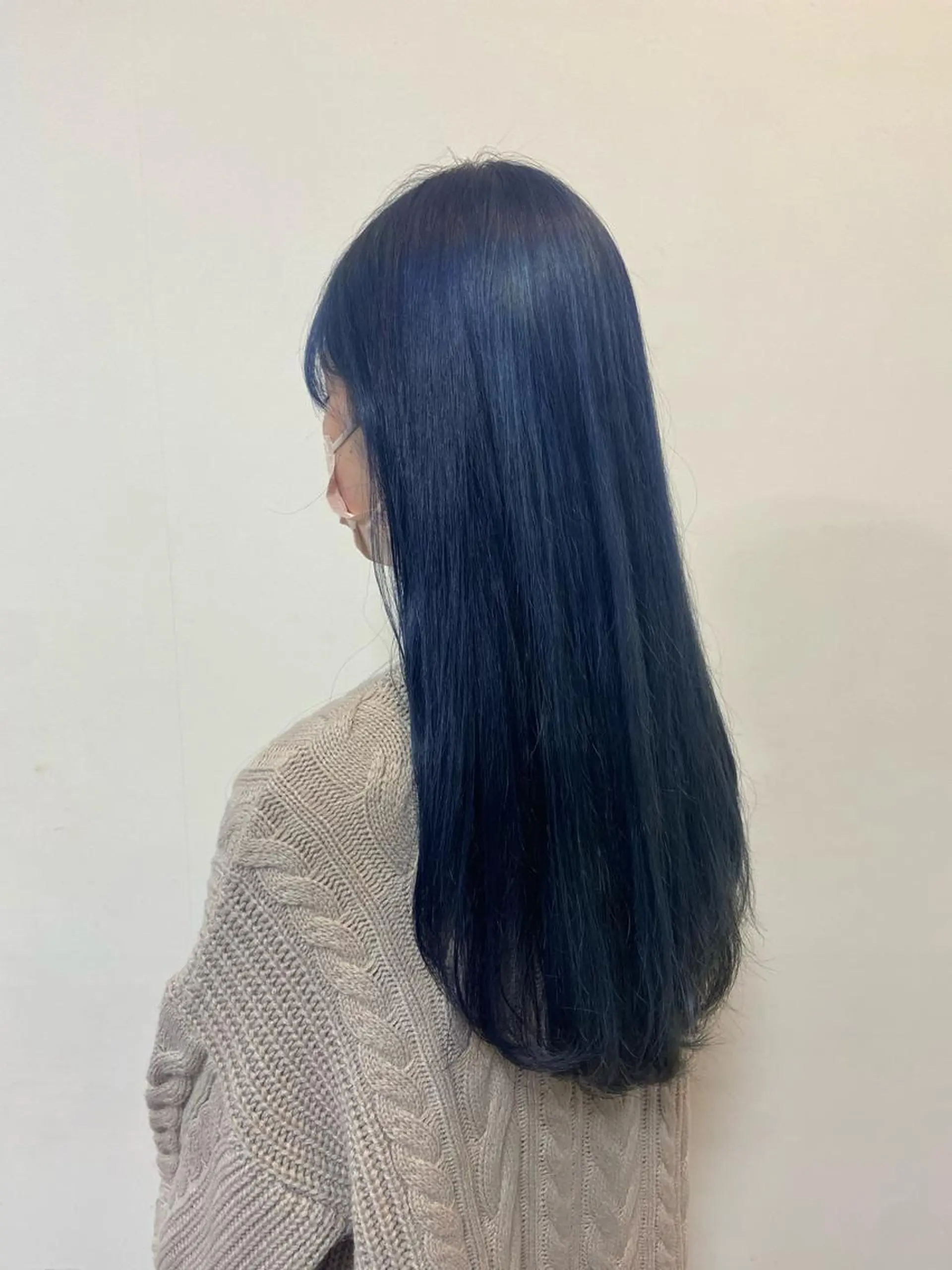 ロング 瀧下 唯のヘアスタイル