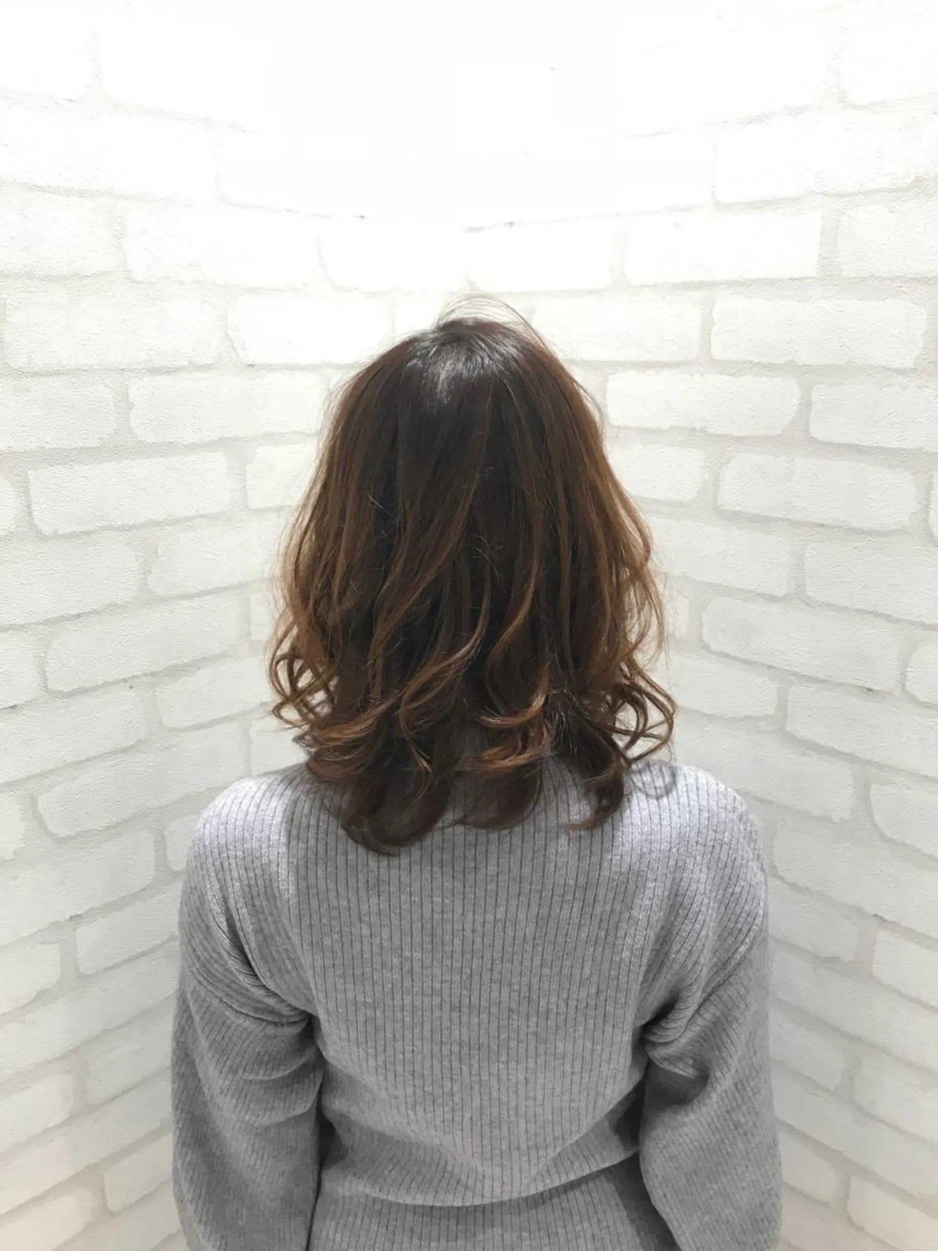 ミディアム ému エミュ　hair &spa所属・近藤 みゅうまのヘアスタイル