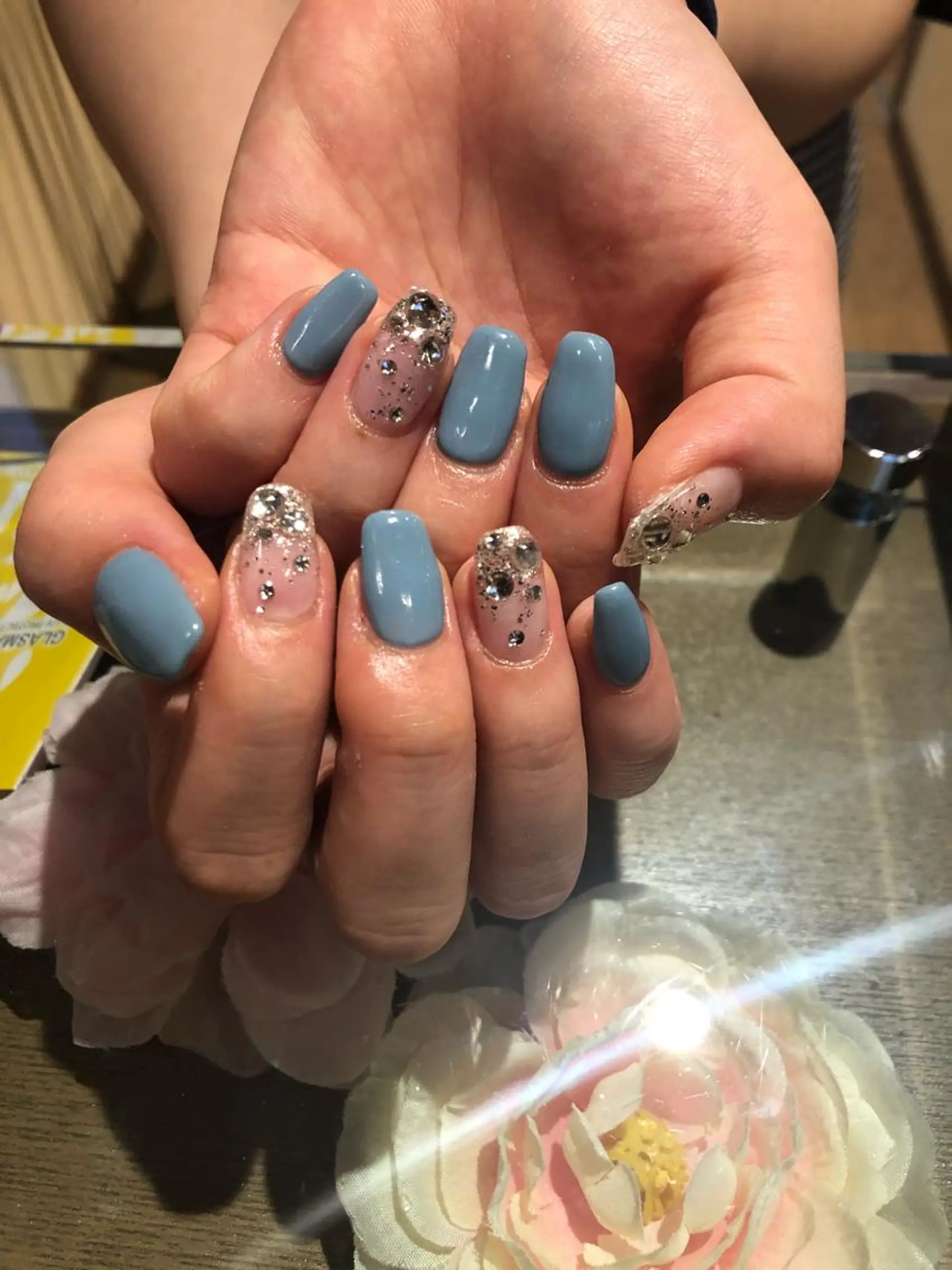 ネイル Nest 三田のマツエク・マツパデザイン