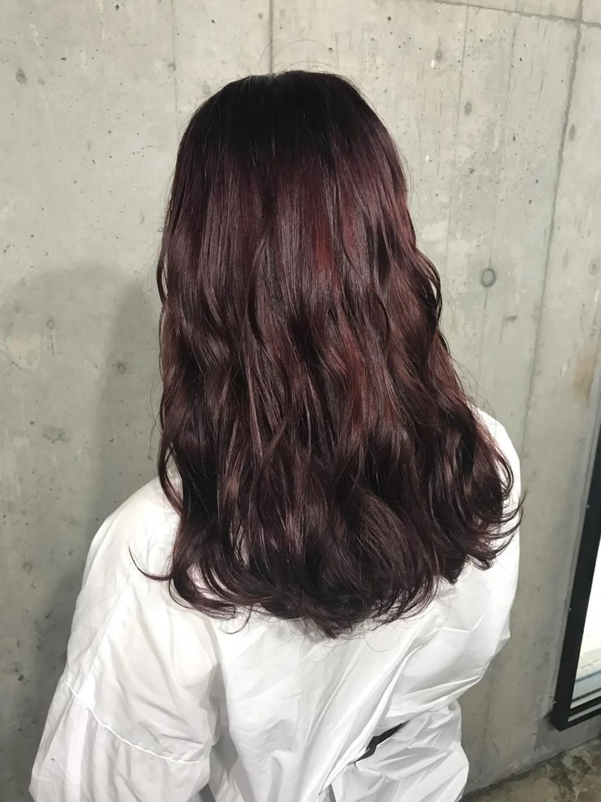 セミロング カラー パーマ ヘアアレンジ メンズ キッズ ネイル マツエク・マツパ ピンクカラー カラーマツエク ピンク サロンドミルク 原宿のヘアスタイル