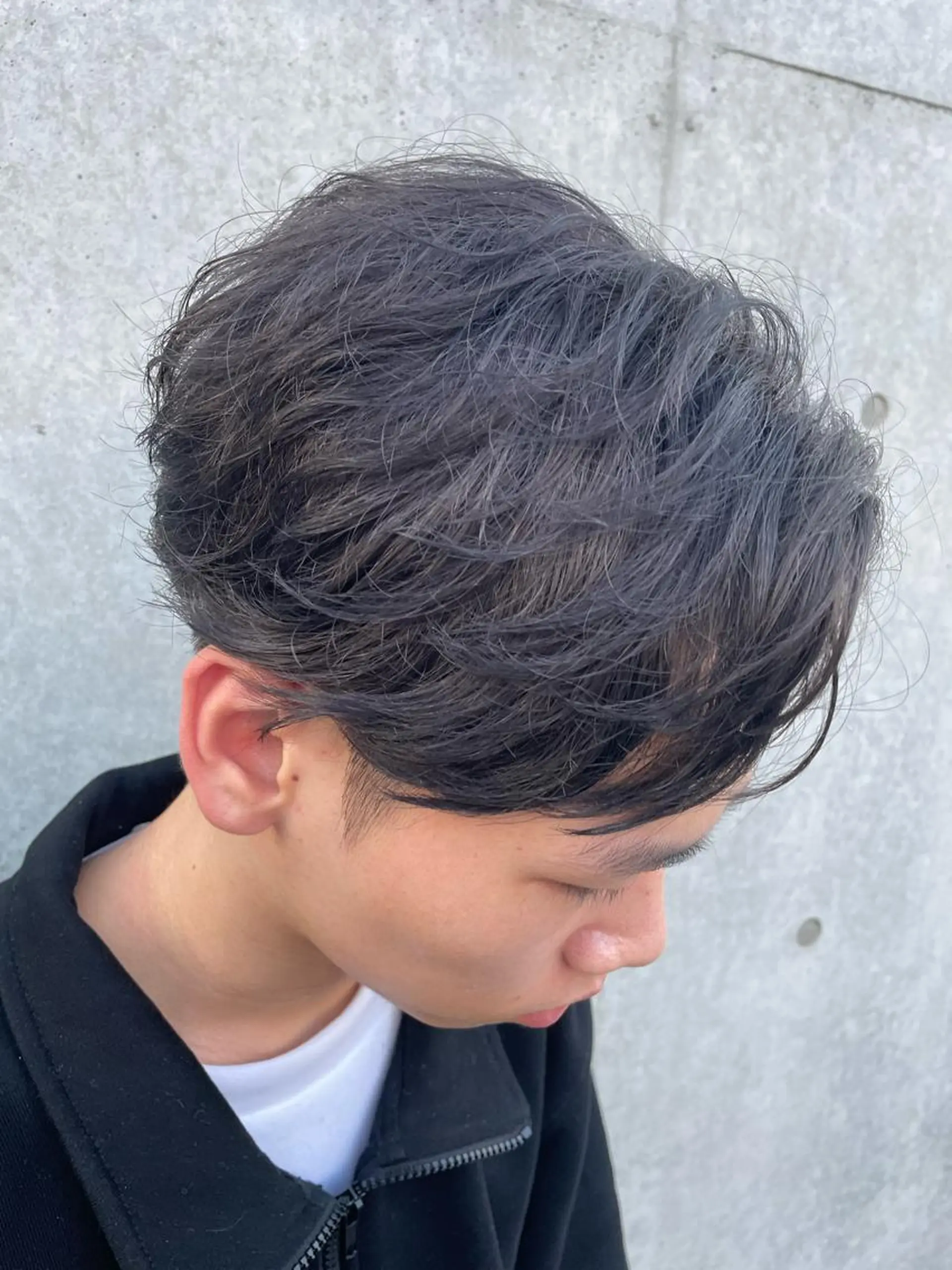 ショート カラー メンズ ルーズシャドウ/ 波巻き💠大塩威吹のヘアスタイル