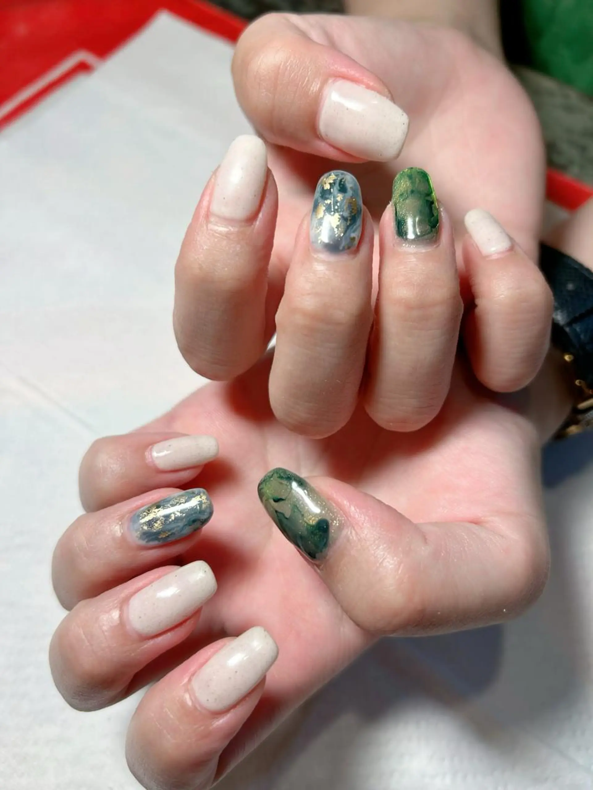 ネイル アートネイル マグネットネイル ニュアンスネイル ハンドネイル ハンドケア Ainchi nail所属・＊ misa ＊のネイルデザイン