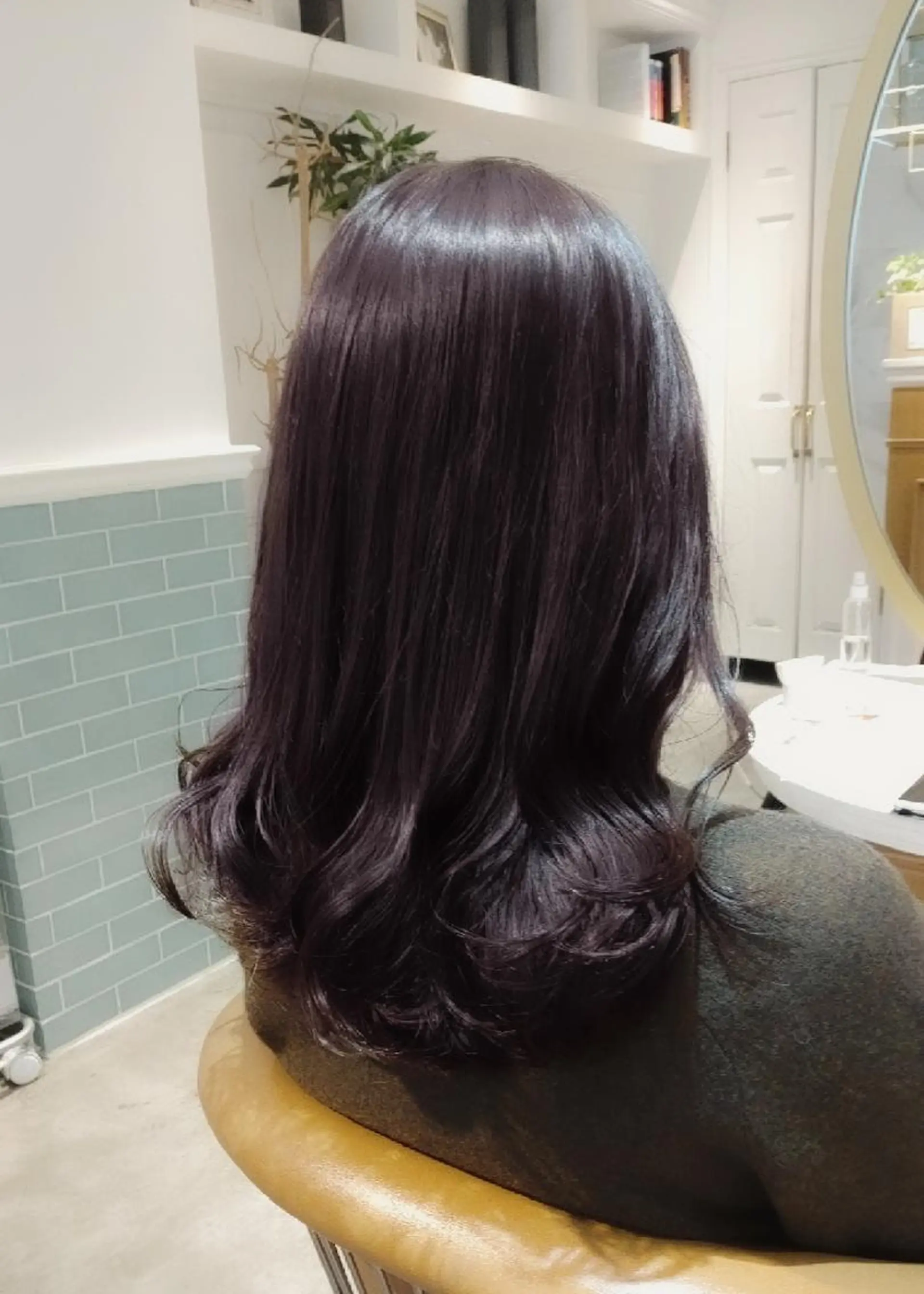 ミディアム カット ヘアカラー トリートメント 縮毛矯正/レイヤー 💎やまもとちひろのヘアスタイル