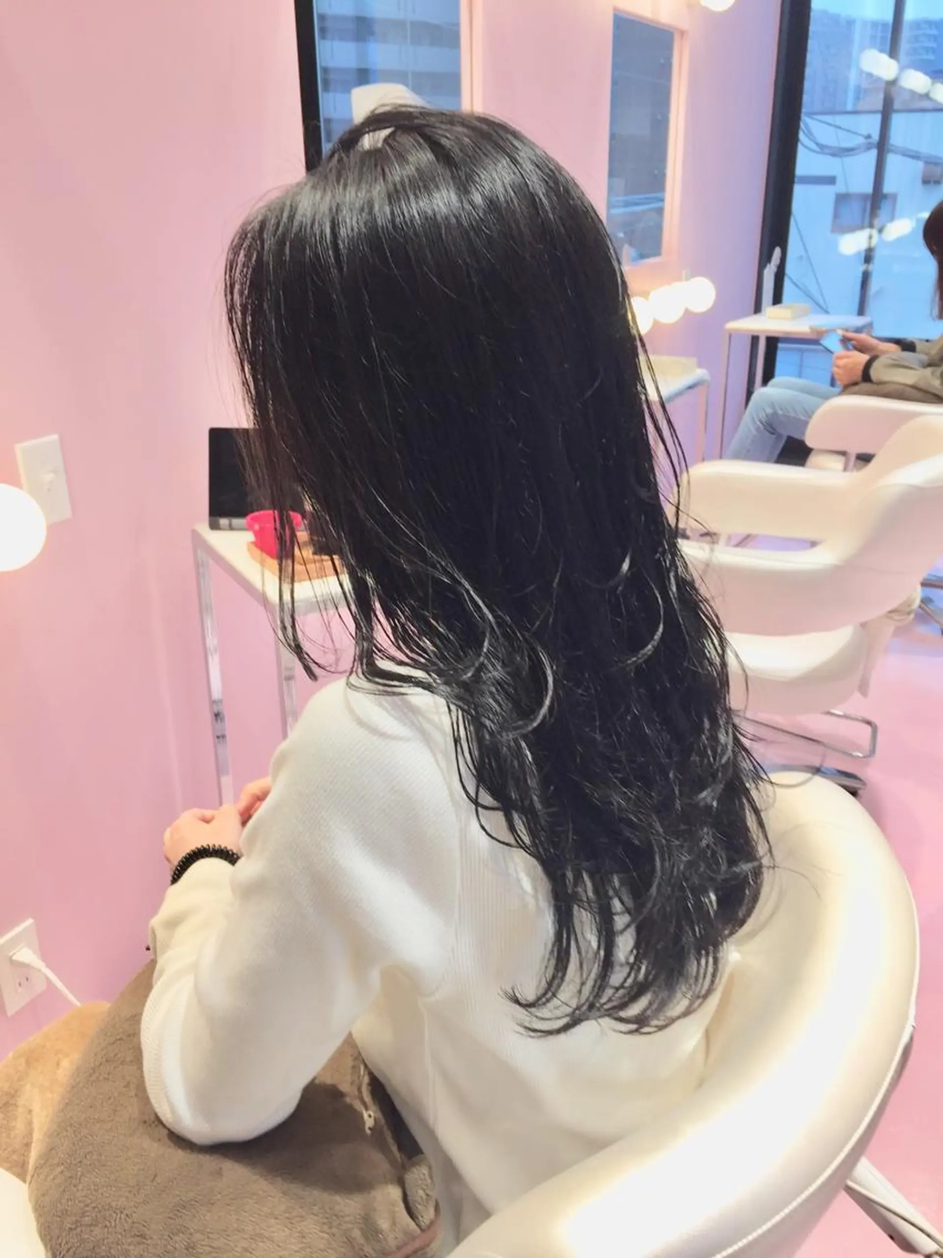 セミロング 顔周りカット レイヤーカット カット ヘアカラー トリートメント 所渉/韓国レイヤー /ウルフカットのヘアスタイル