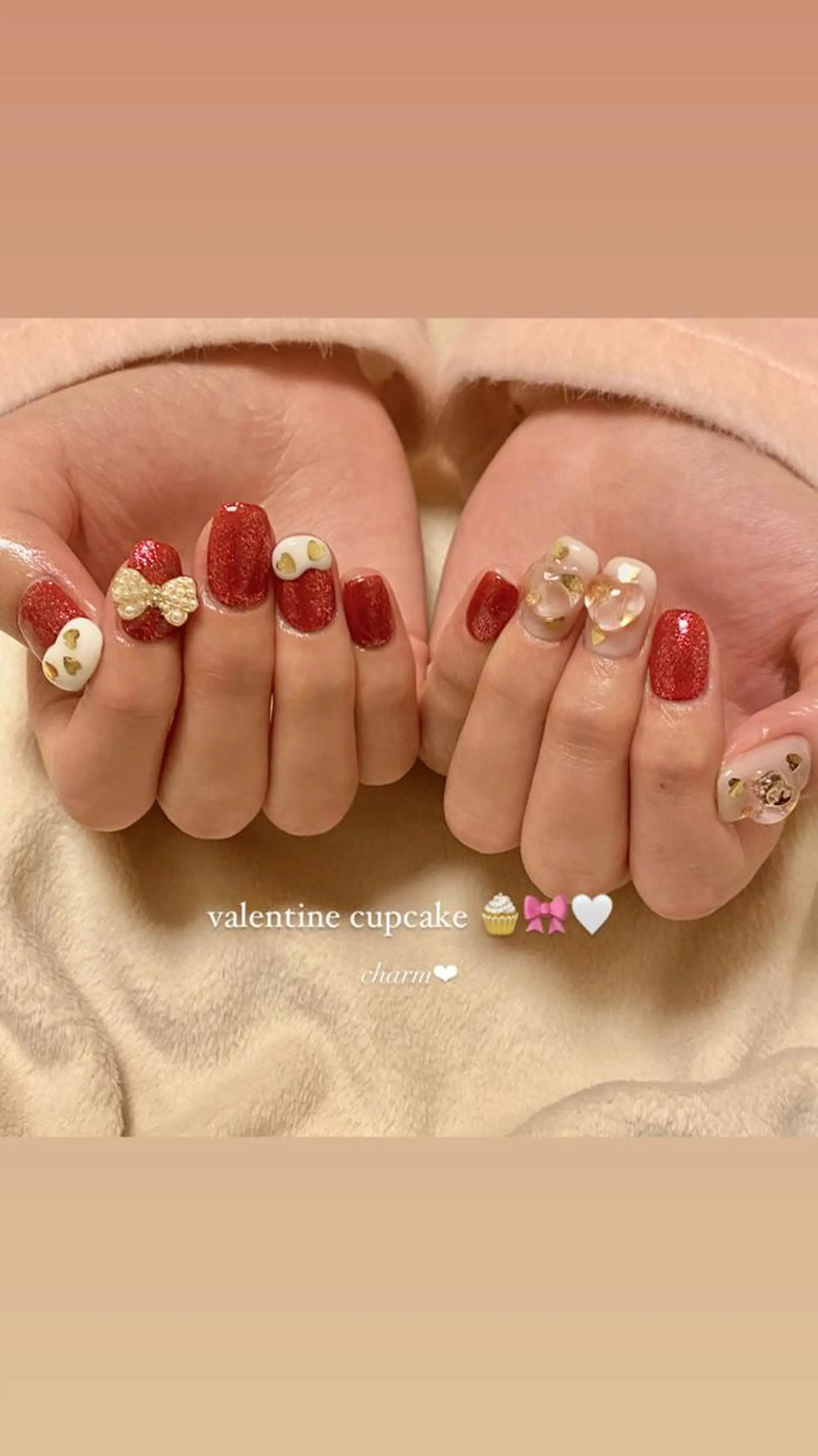 ネイル ラメ(グリッター) 赤色 バレンタイン nail salon charmのネイルデザイン