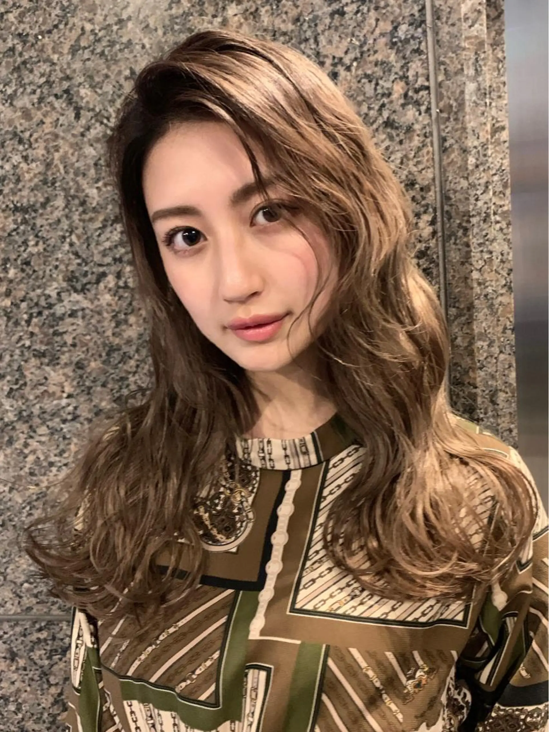 セミロング アッシュ ヘアカラー トリートメント ブリーチ＆カラーが 得意☀️望月宣雄☀️のヘアスタイル