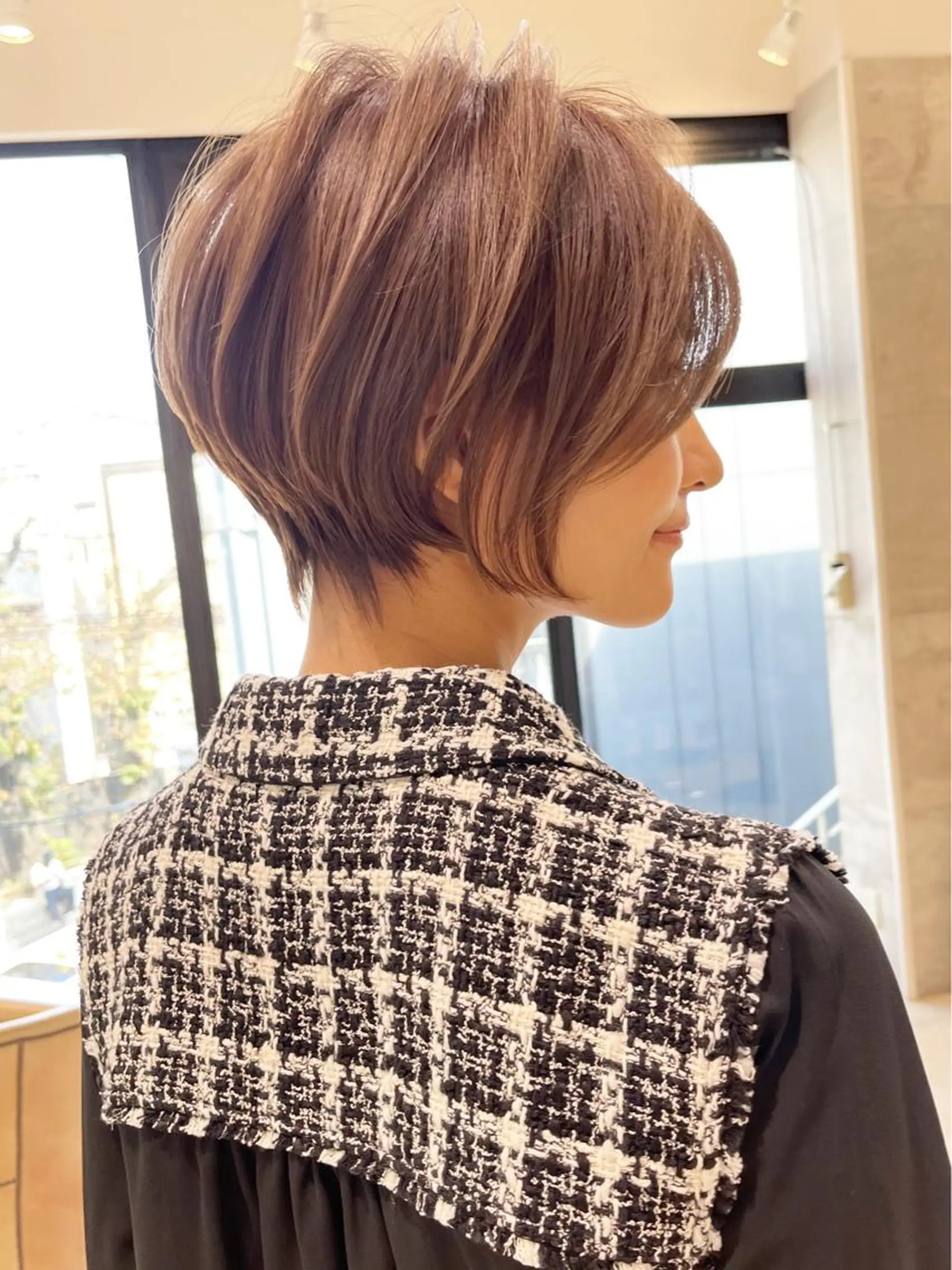 ショート カラー くびれヘア ショートヘア grand表参道所属・西村 公孝のヘアスタイル