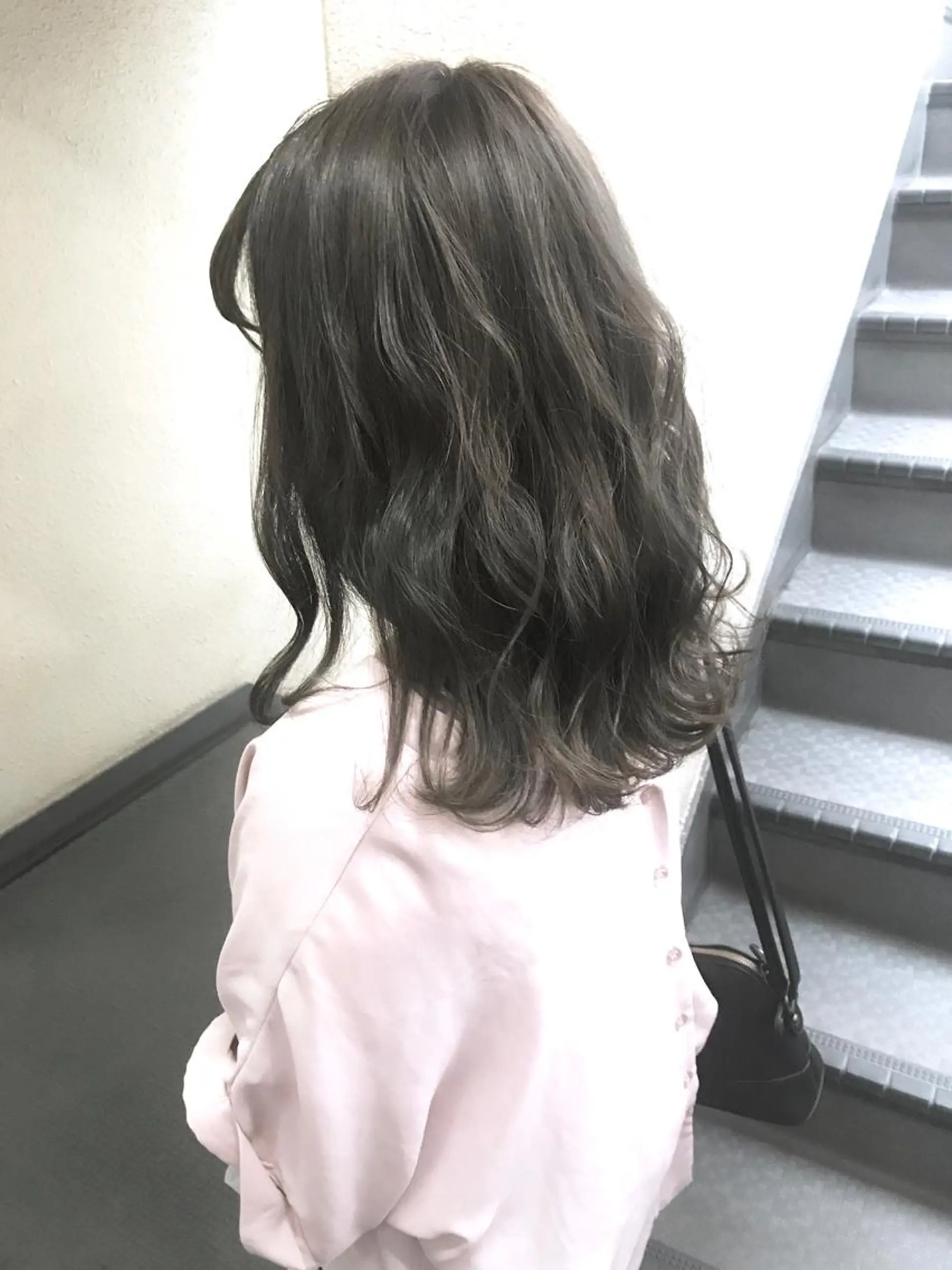 ミディアム カラー グレージュ カット ヘアカラー トリートメント 💎髪質改善💎 デザイナーshinのヘアスタイル