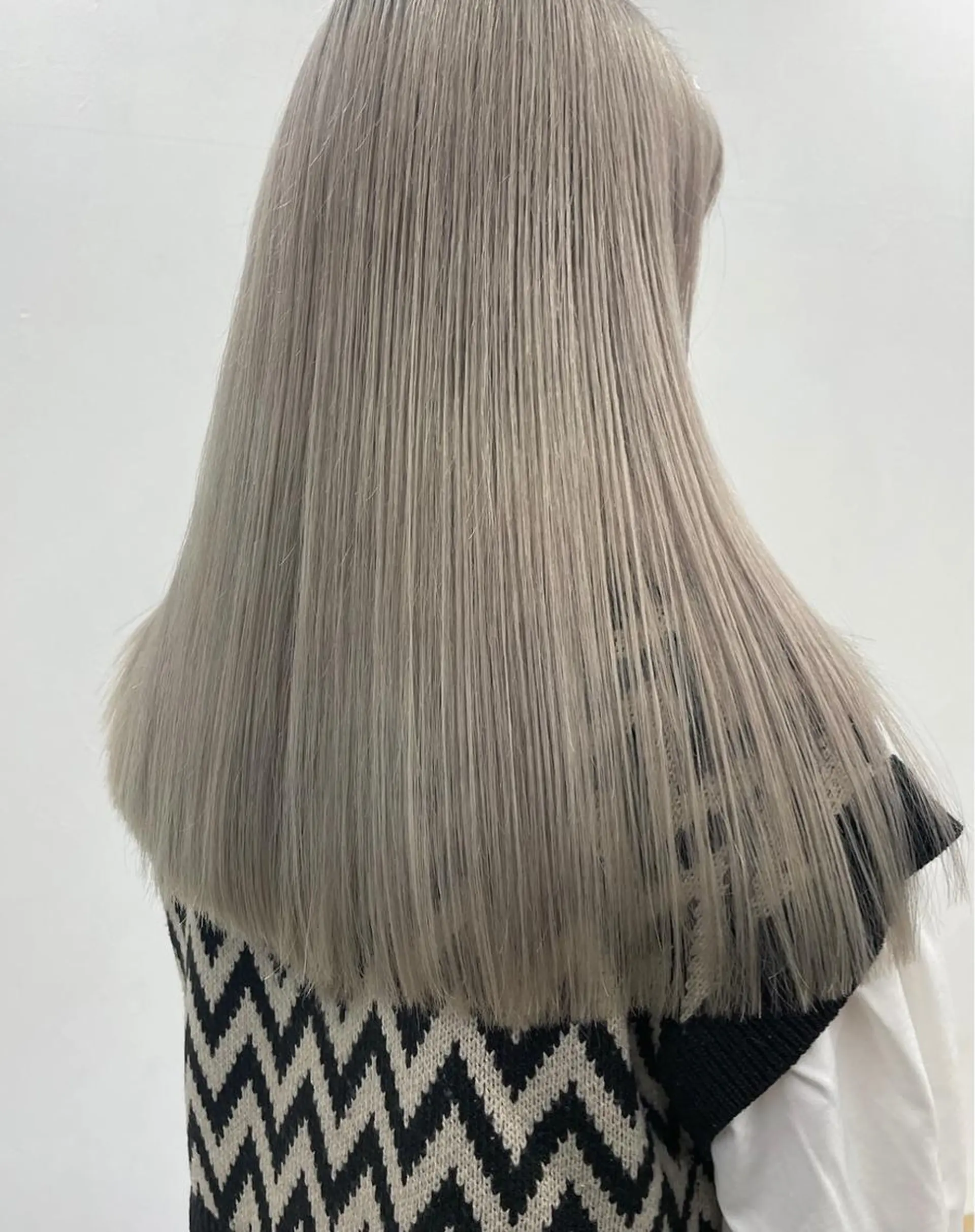 ロング ヘアカラー Authen. soraのヘアスタイル