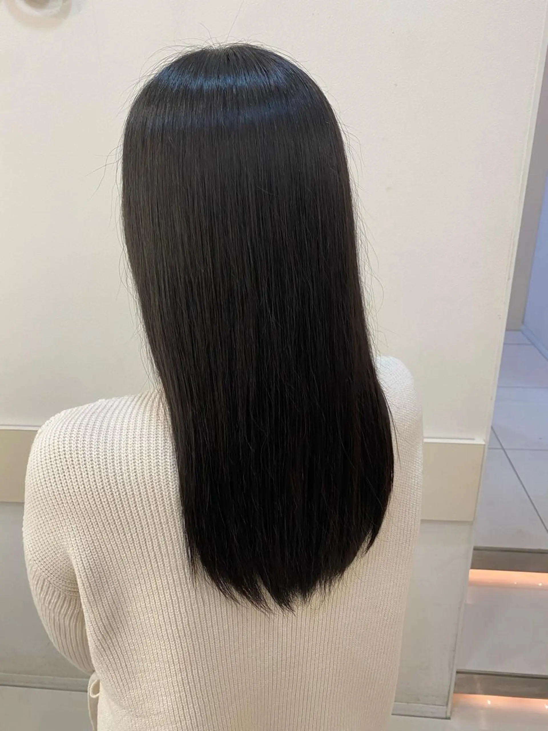 セミロング たけだゆめ ダブルカラーのヘアスタイル