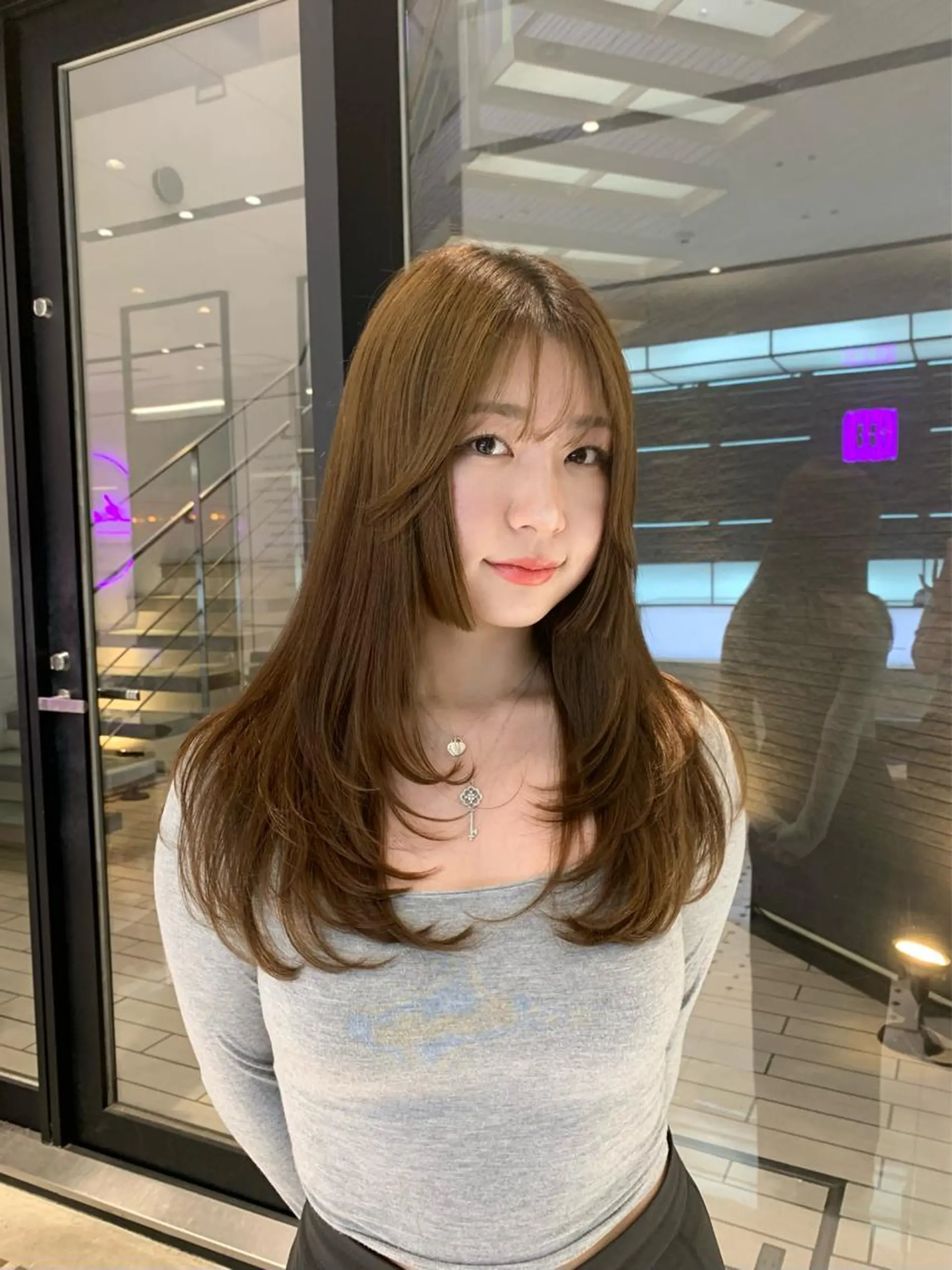 ロング レイヤーカット keen吉祥寺所属・🎀ハイトーンカラー ☆彡SAYAのヘアスタイル