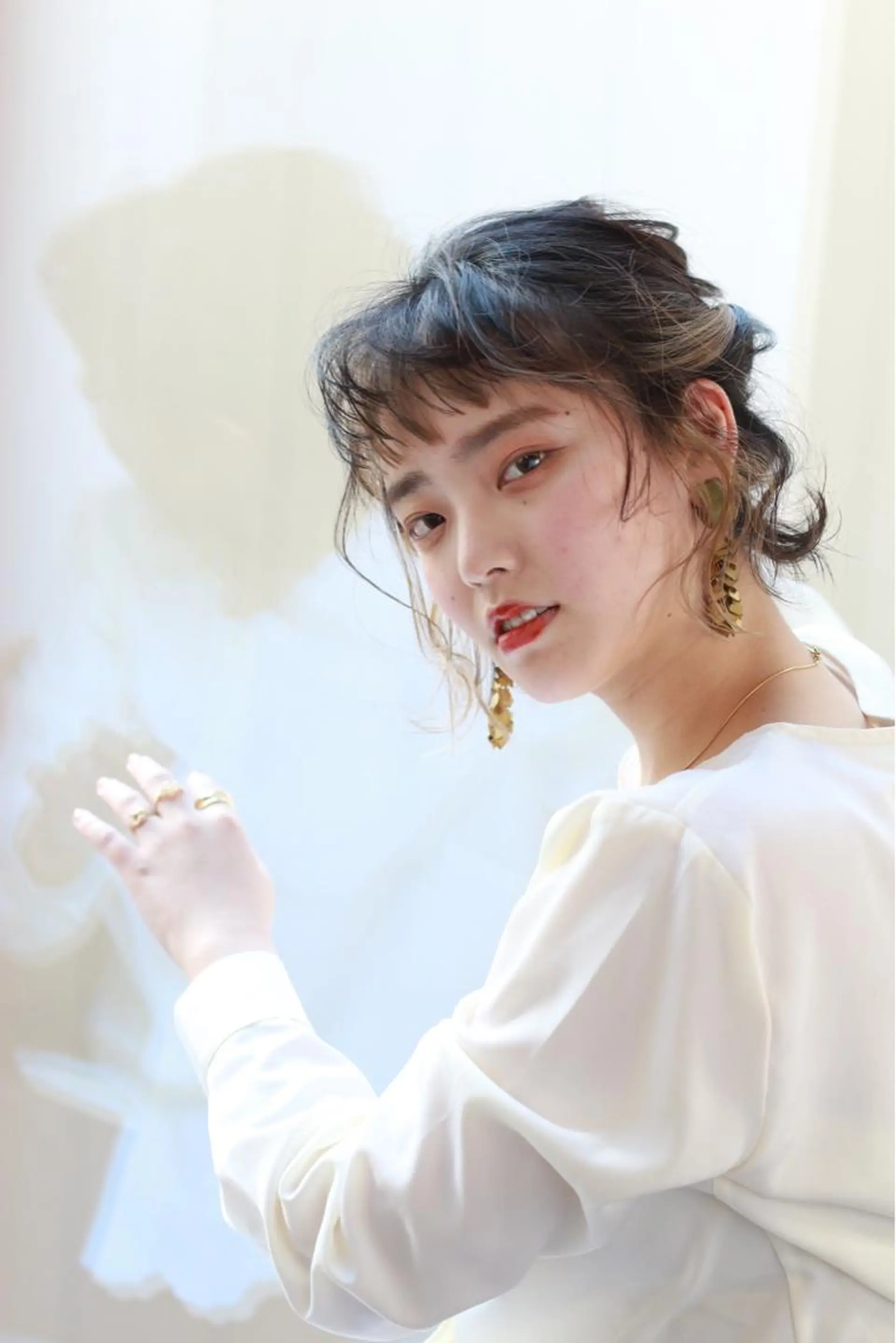 ショート カラー ヘアアレンジ 💙美髪救世主💙 関華蓮のヘアスタイル