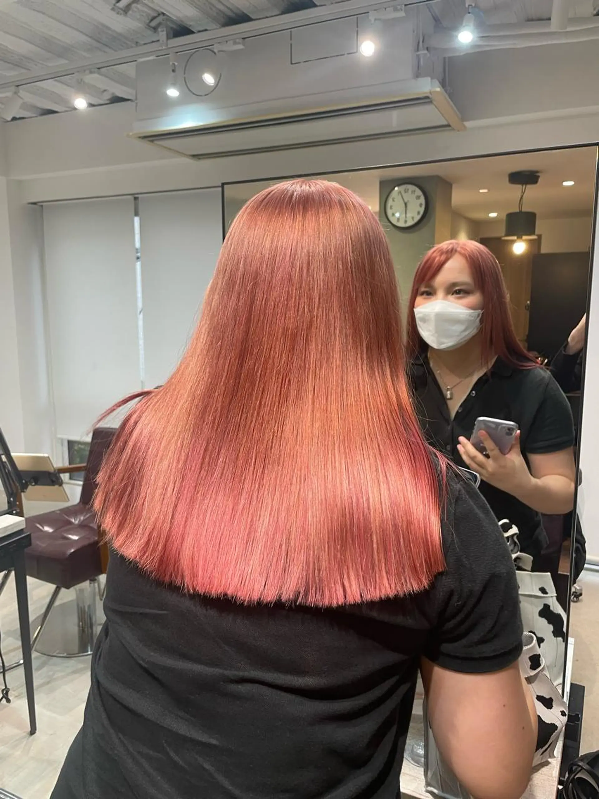 ロング SEA所属・艶髪カラー✨ misaki .のヘアスタイル