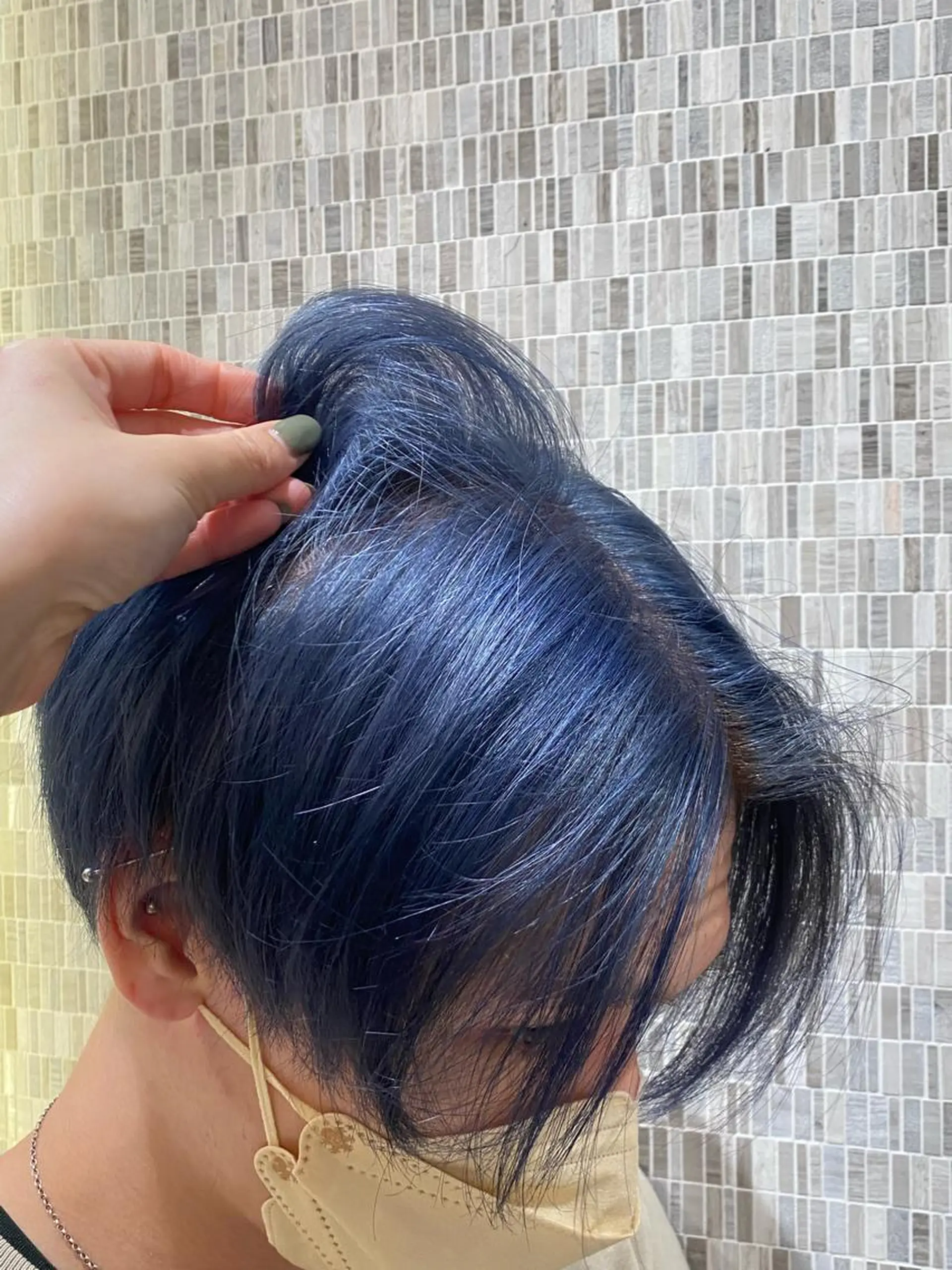 ショート カラー メンズ ブルーカラー 透明感カラー LUZ所属・古川 真衣のその他イメージ