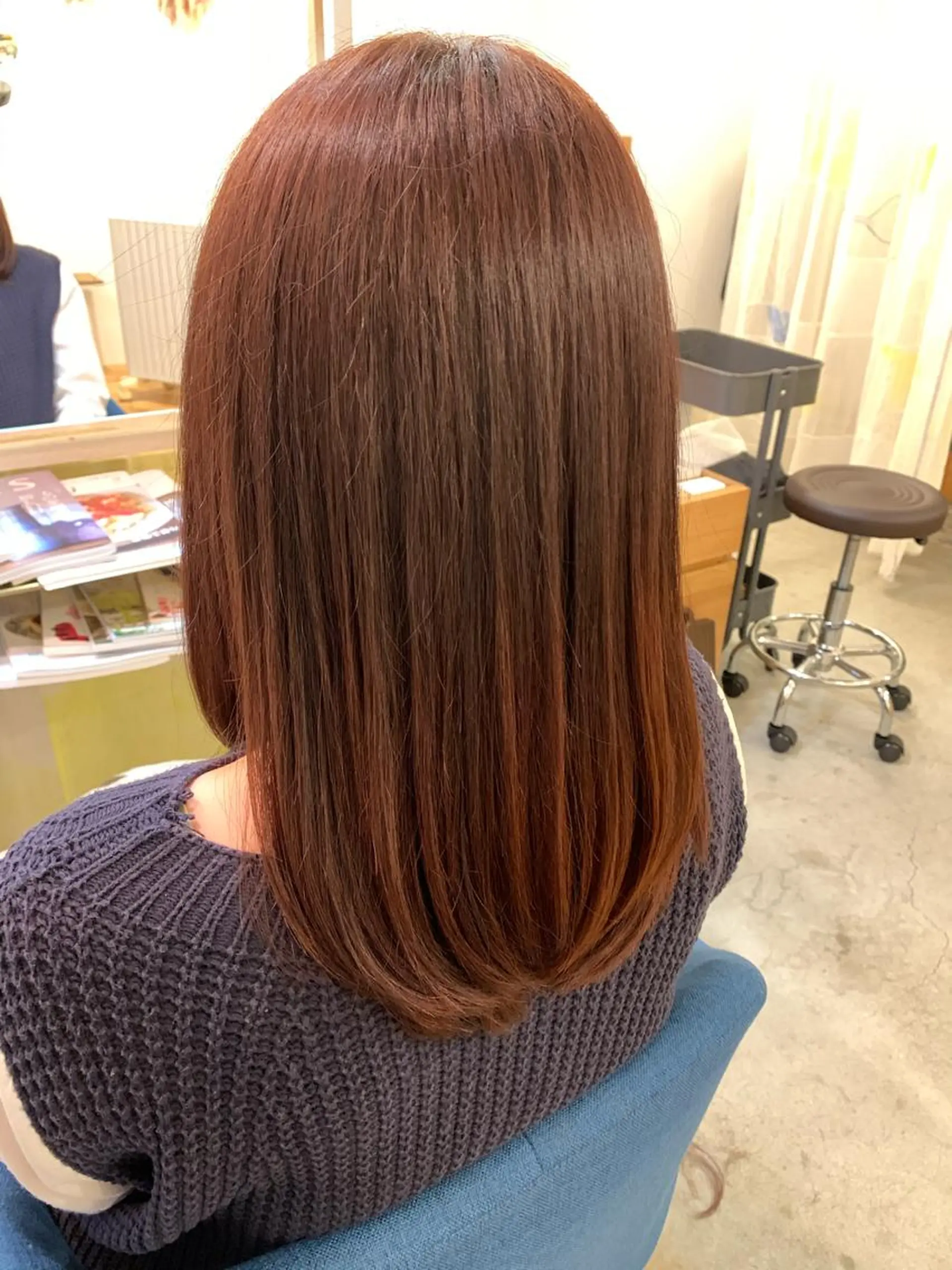 セミロング カラー カット ヘアカラー トリートメント 【髪質改善】【美髪】 【ツヤ髪】ほしのちりのヘアスタイル