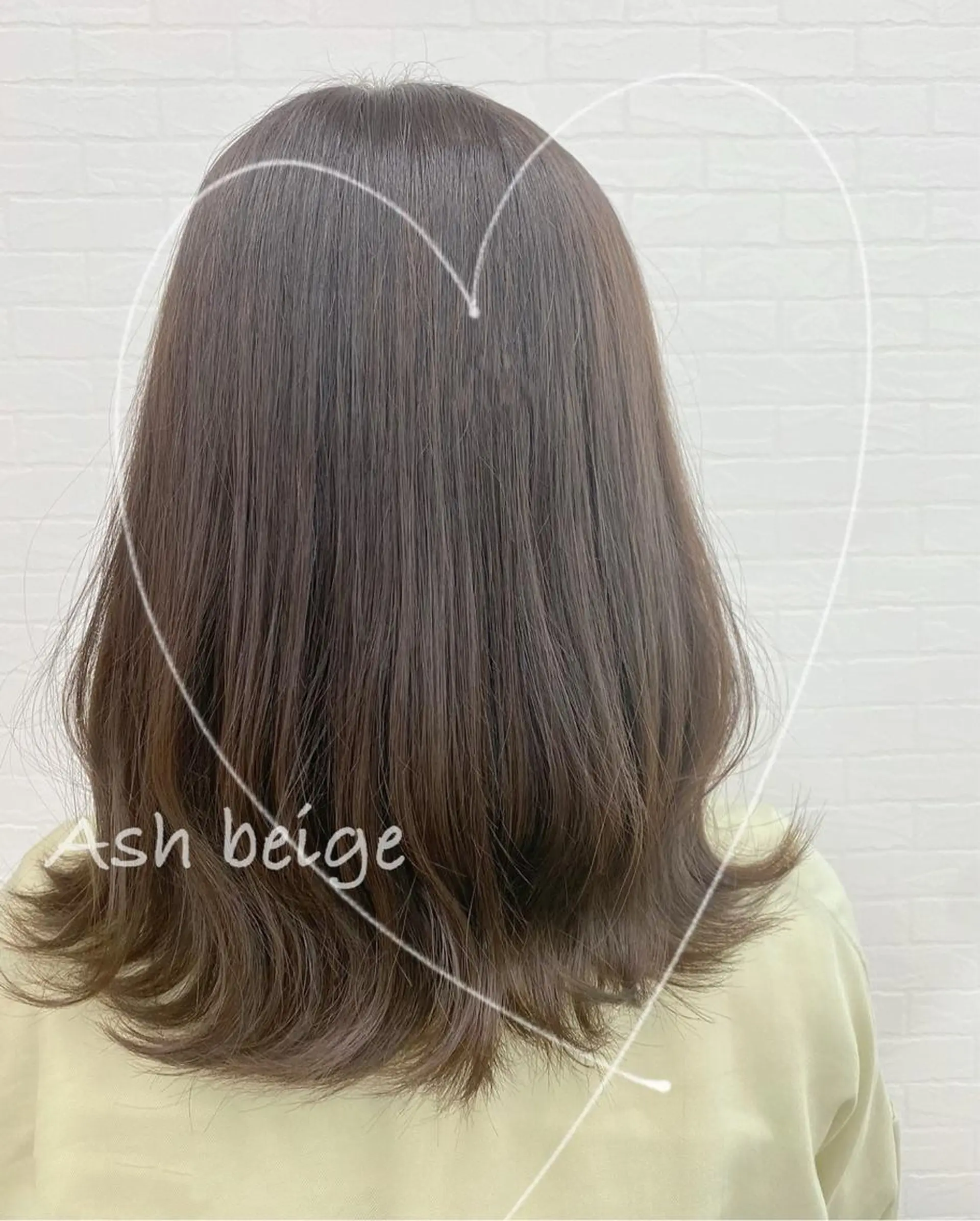 セミロング カラー アッシュ 透明感カラー GRANLUSSO 〜グランルッソ駅前店所属・木口 嘉美のヘアスタイル