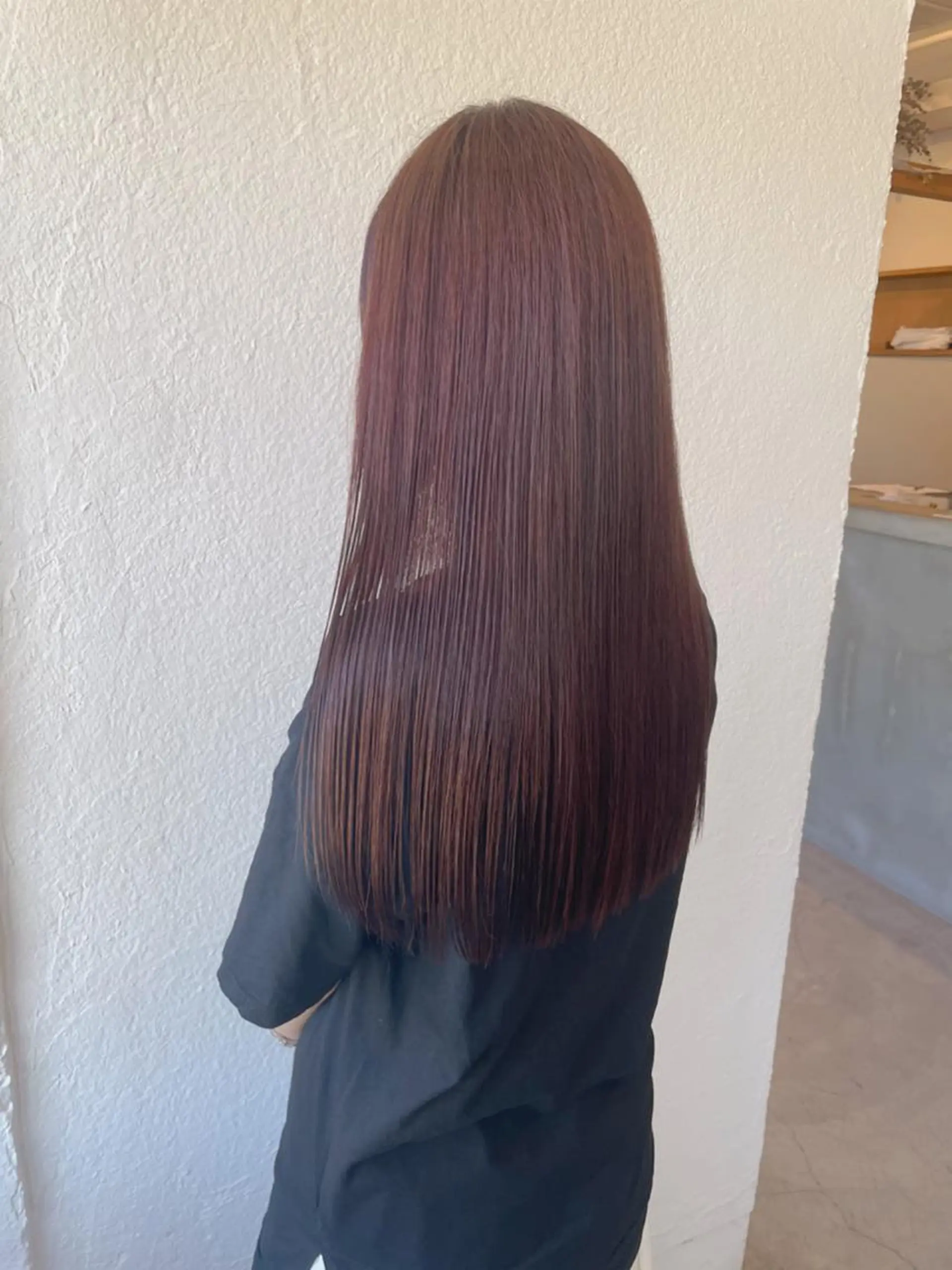 ロング カラー ブラウンカラー ピンクカラー ピンクブラウン カット ヘアカラー トリートメント エターナル所属・髪質改善特化 谷口祐綺のヘアスタイル