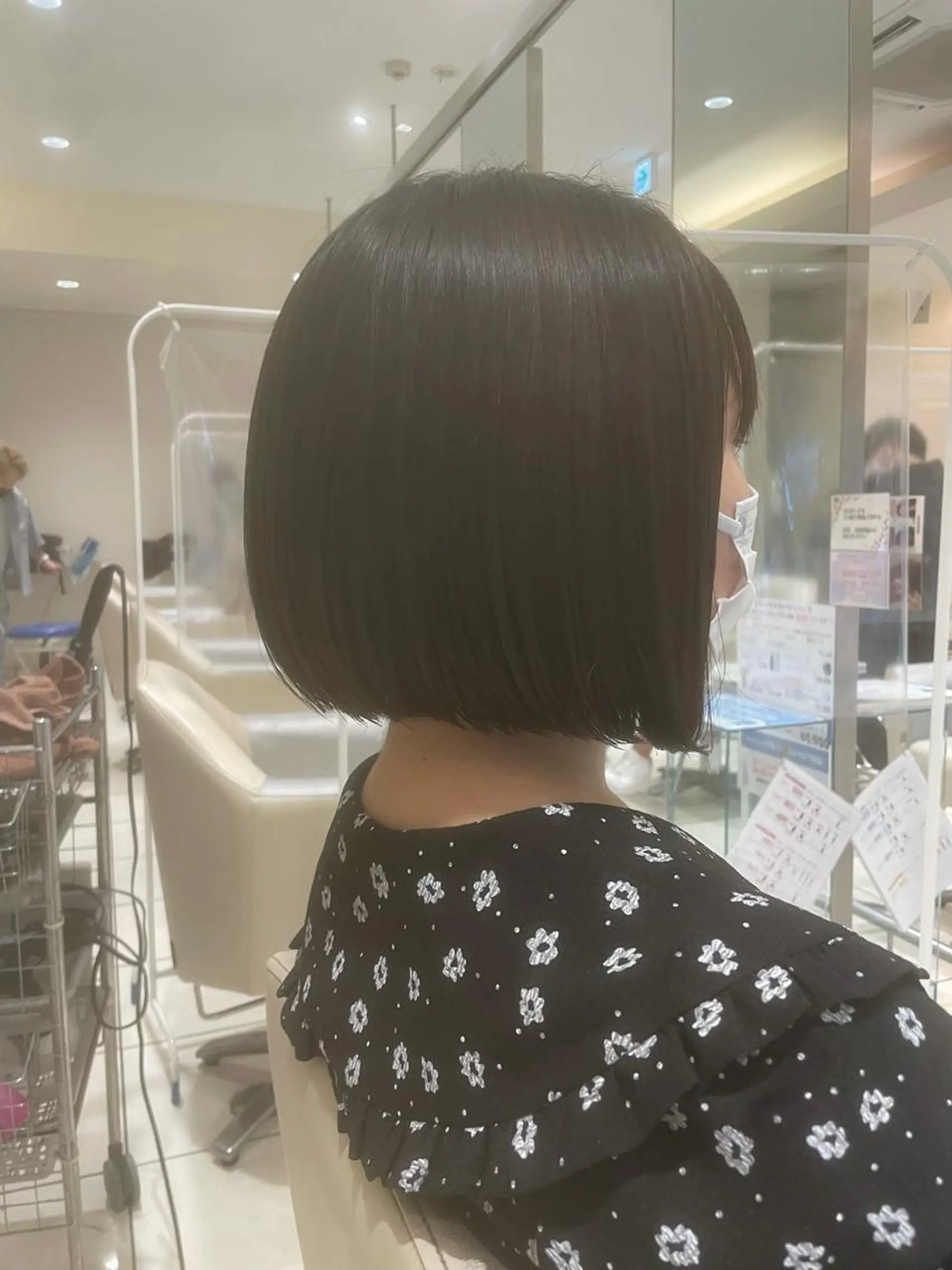 ショート MODEks eau 佐藤優志のヘアスタイル