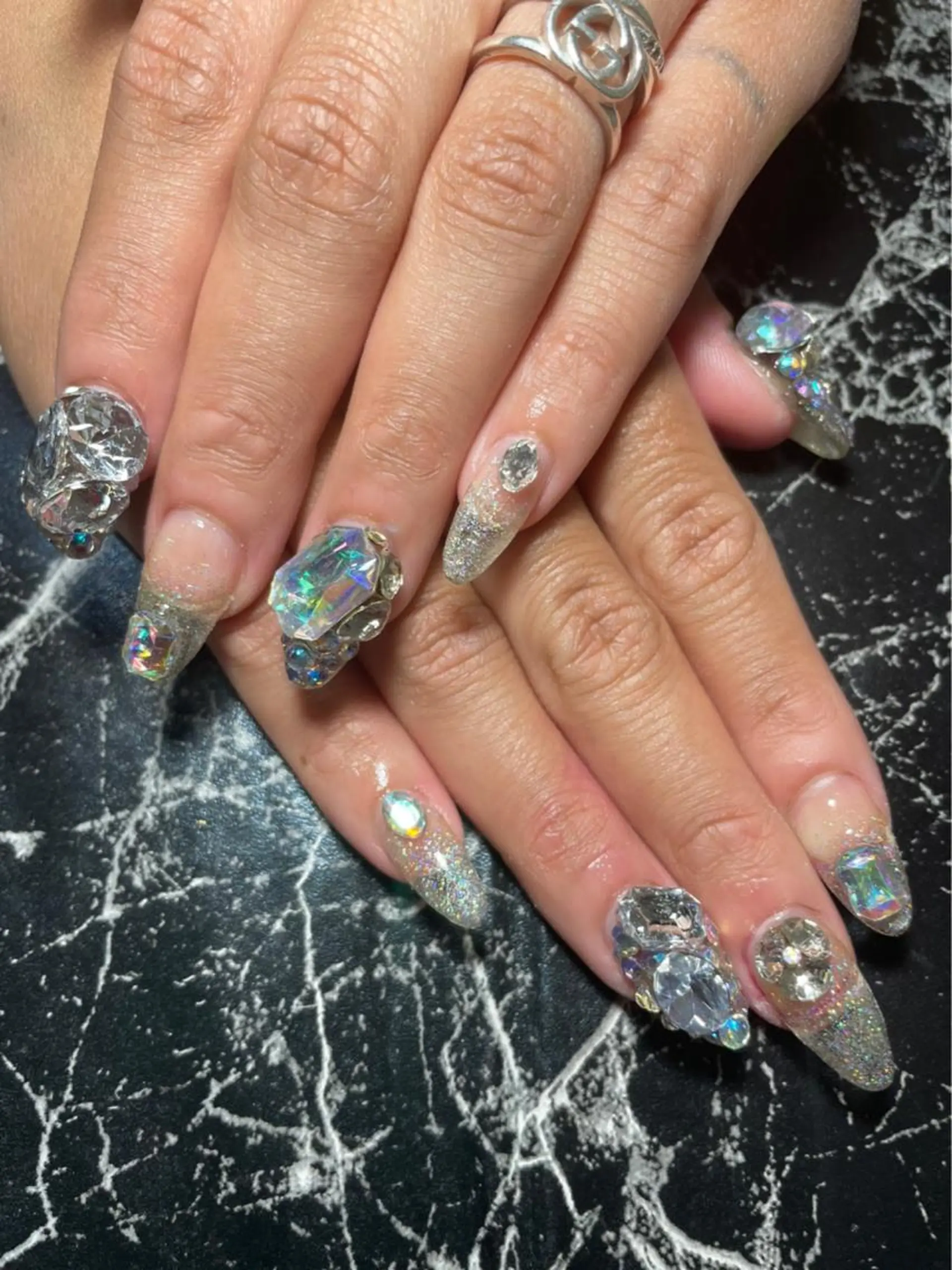 ミディアム ネイル ✴︎ Delightのネイルデザイン